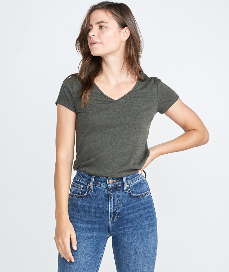 V-Neck in Moss Nep