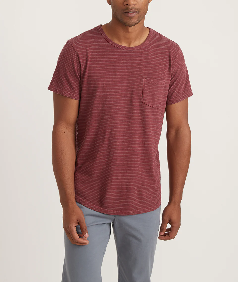 Saddle Hem Pocket Tee in Oxblood Red