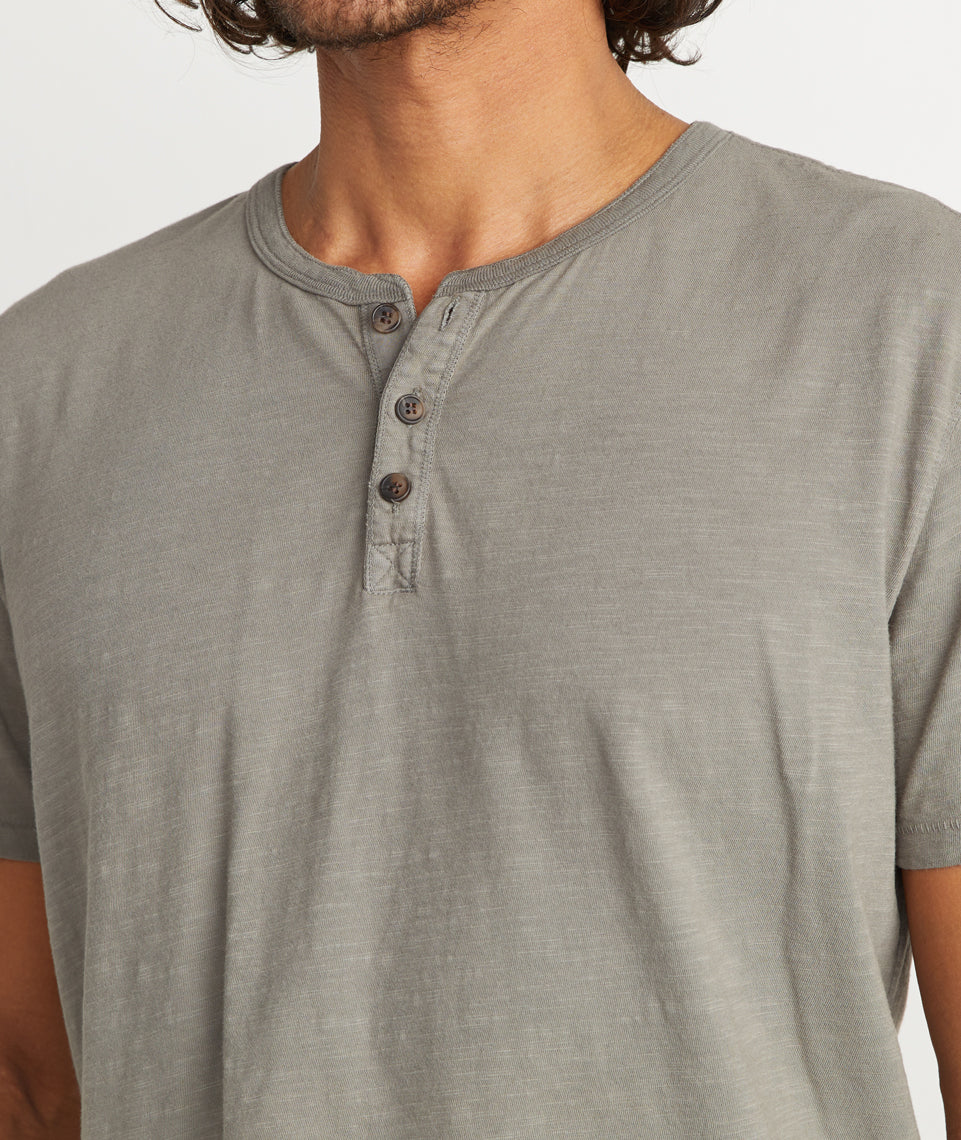 Short Sleeve Henley in Agave