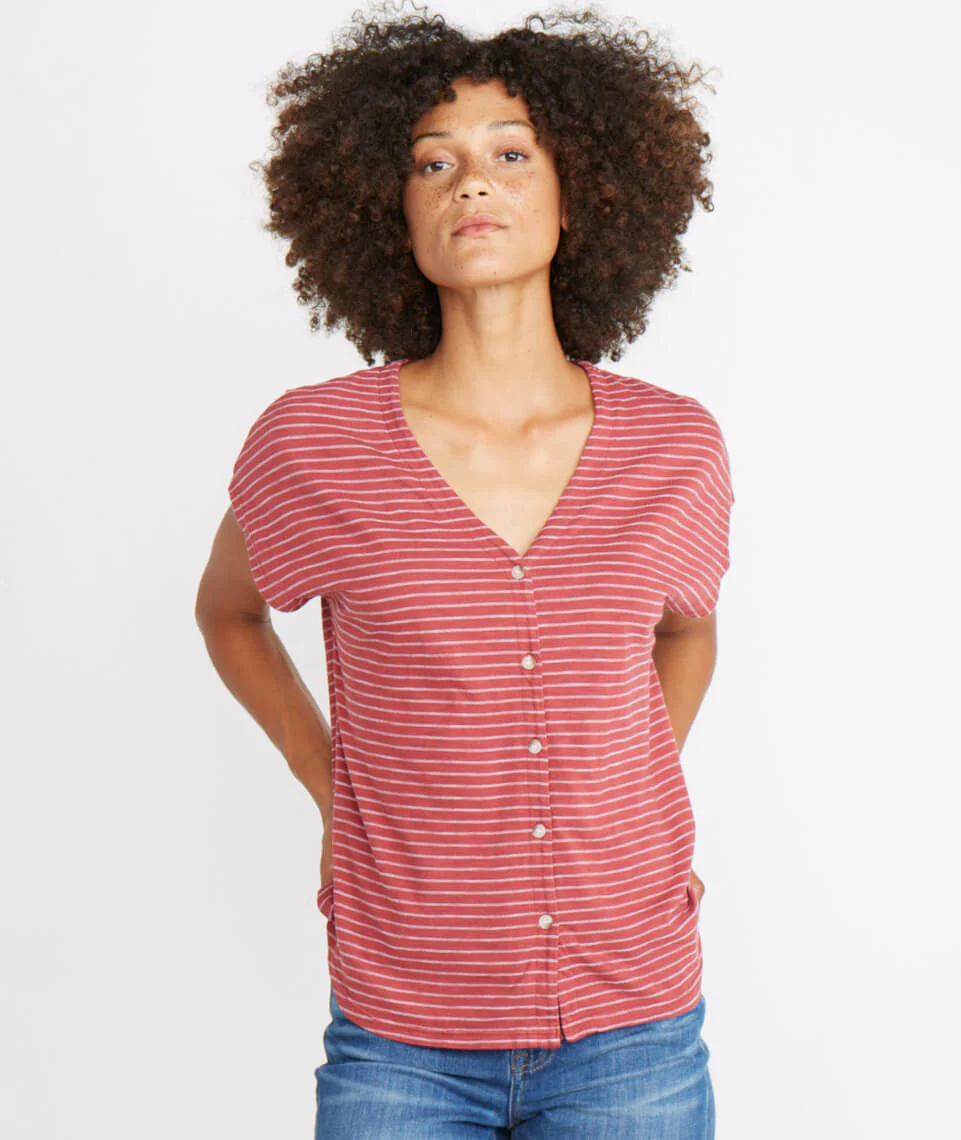 Blakely V-Neck in Rosewood