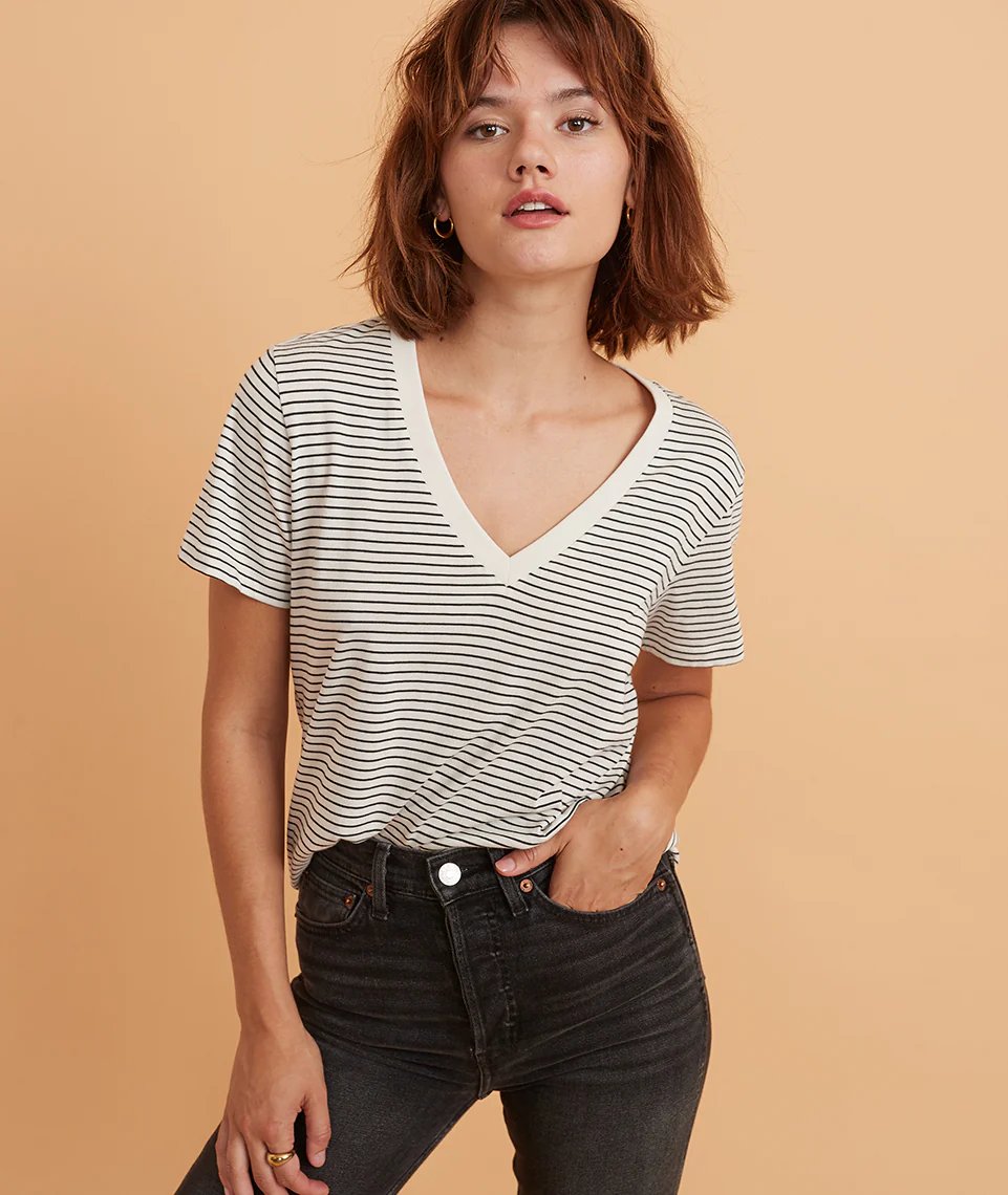 Boyfriend V-Neck in Natural/Black Stripe