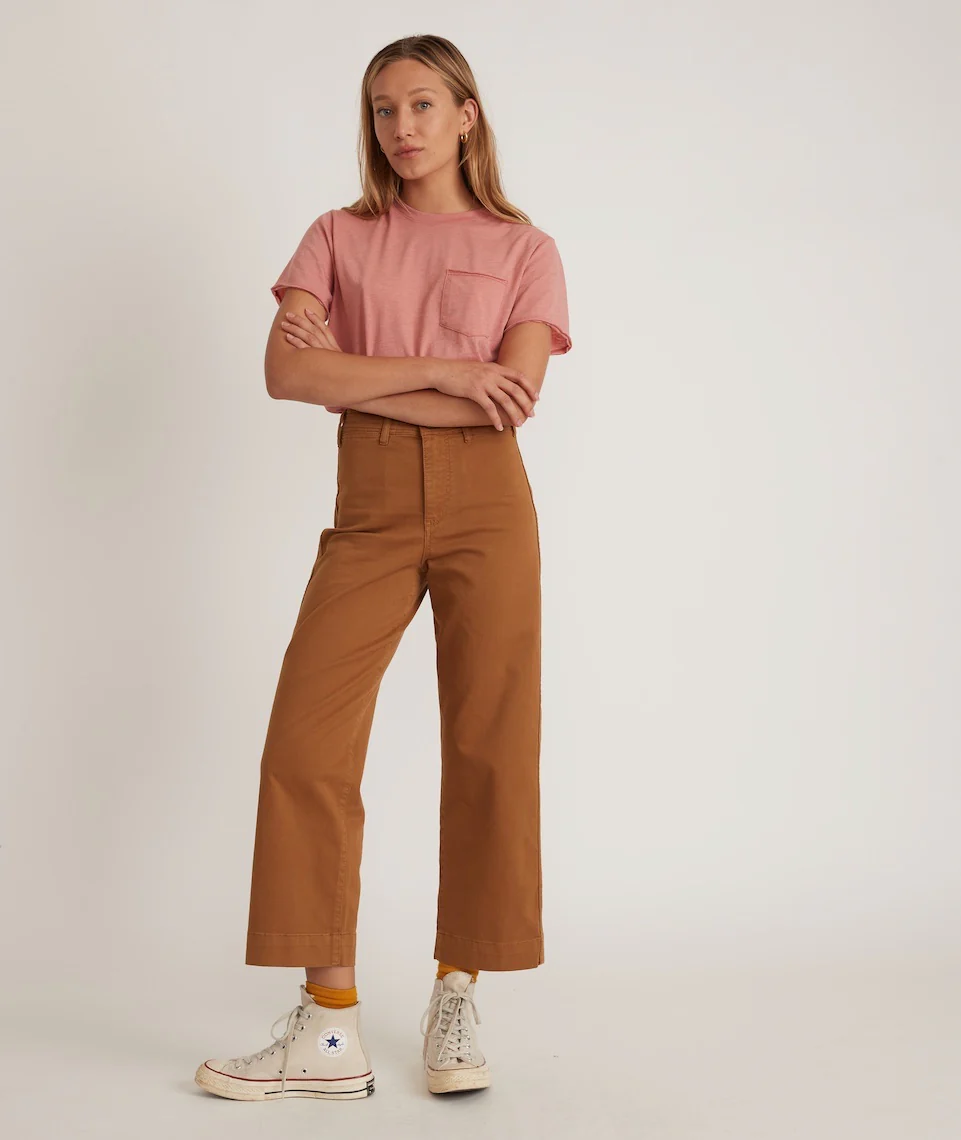 Boyfriend Crew Tee in Barn Red