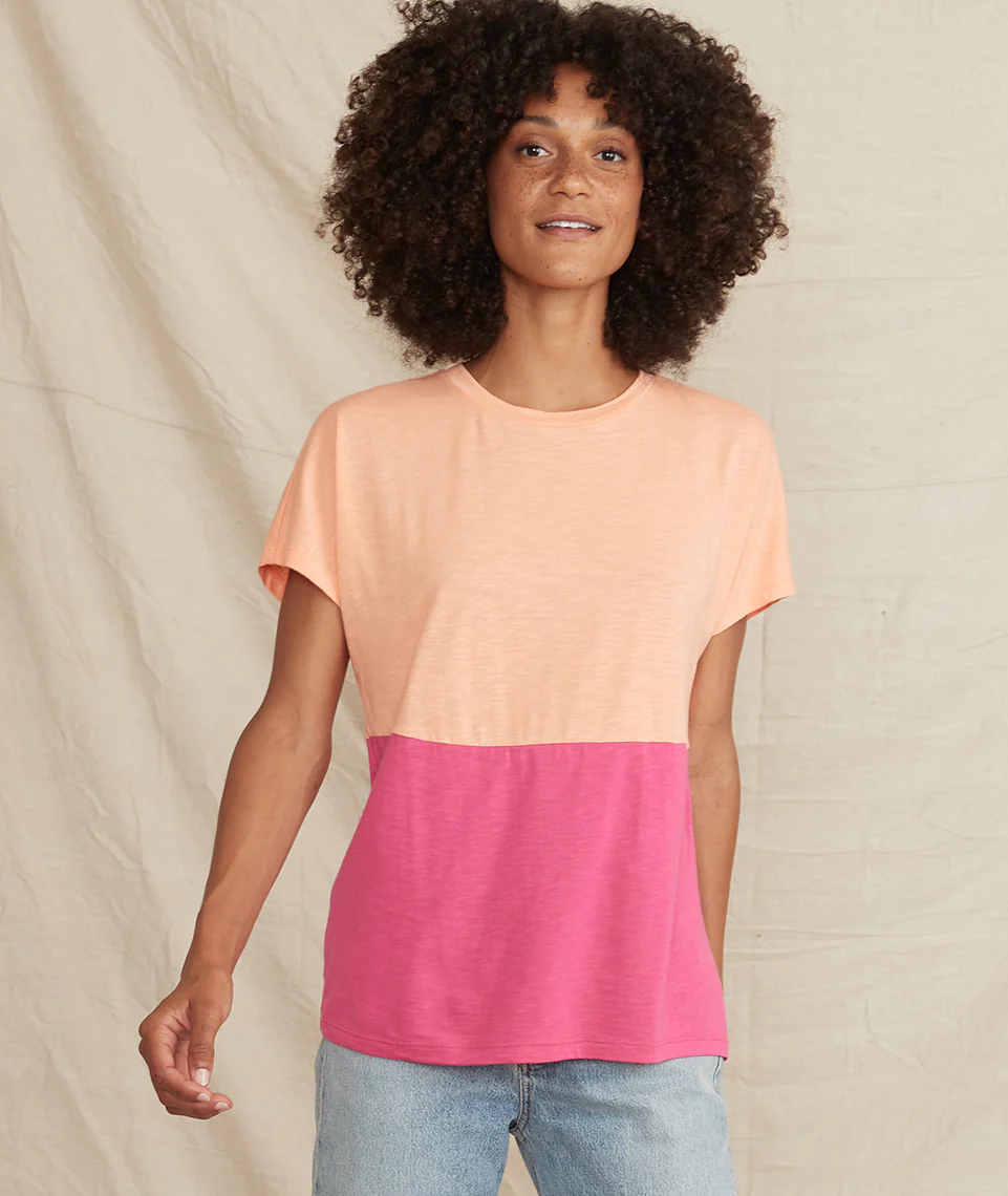 Caitlyn Tee in Papaya Punch/Lilac Rose