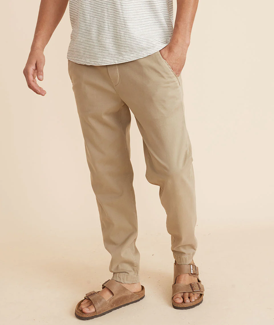 Saturday Jogger Slim Fit in Faded Khaki