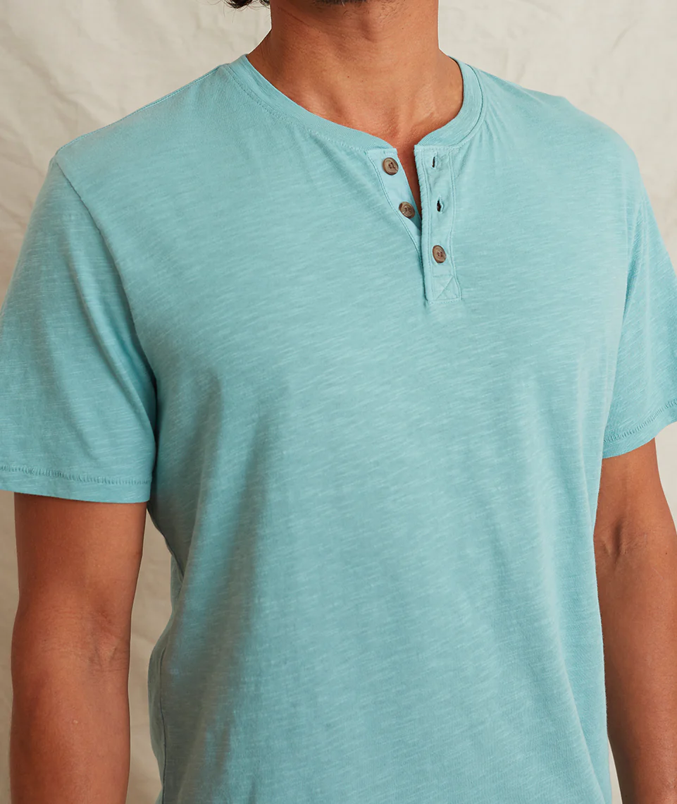 Short Sleeve Henley in Green Mist