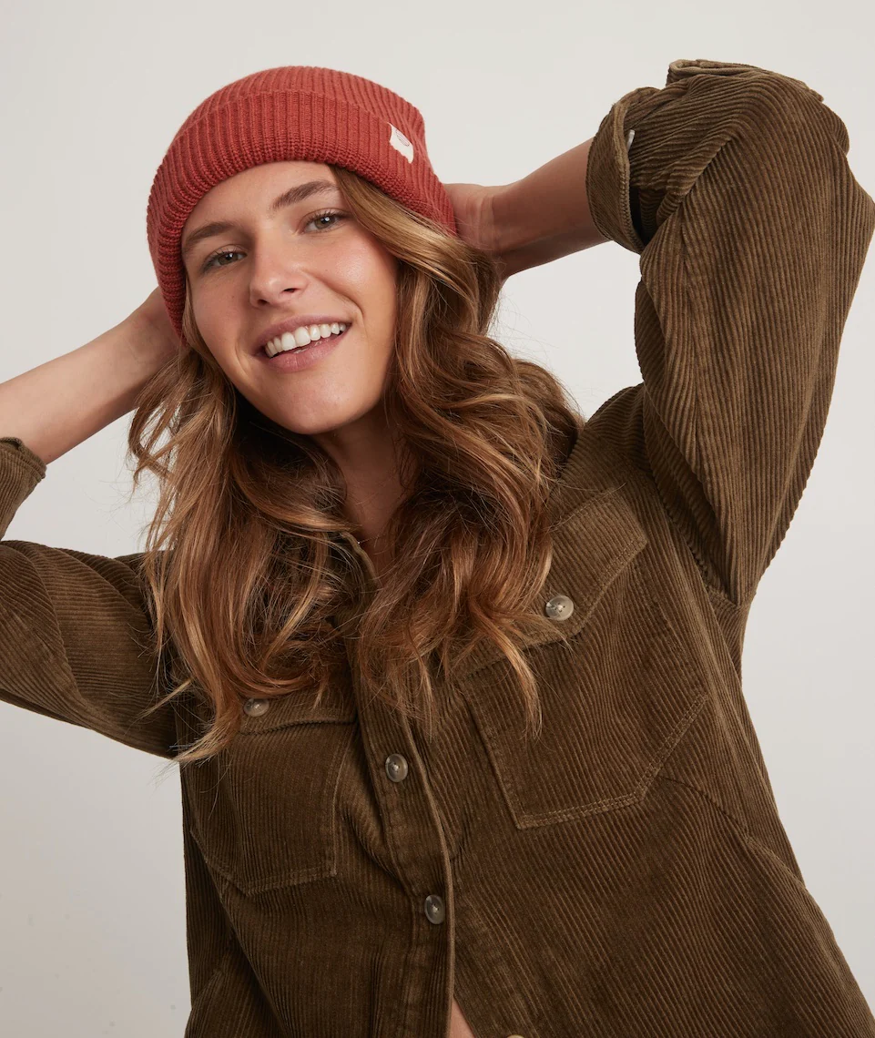 Tahoe Beanie in Barn Red