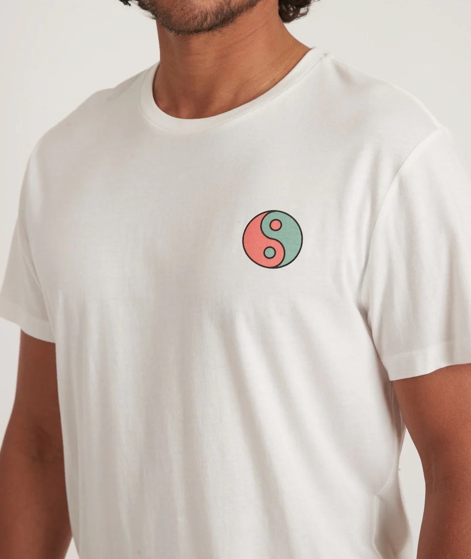 Signature Crew Graphic Tee in Natural