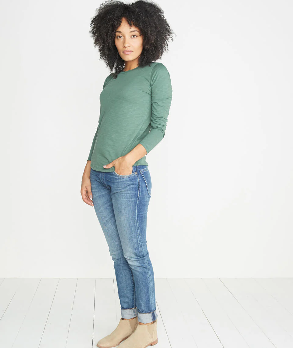Clover Saddle Longsleeve in Forest Green