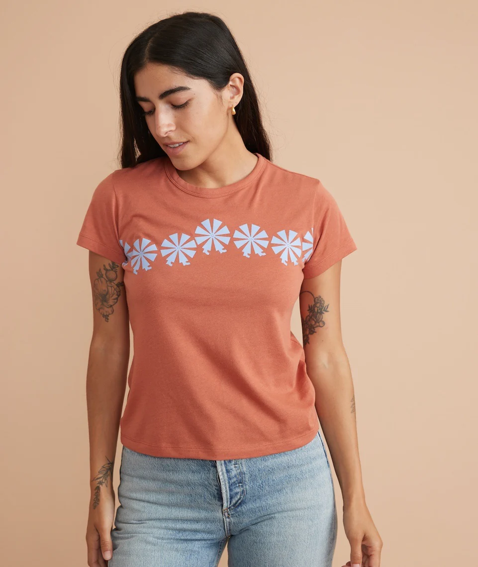 Sun Classic Crew Tee in Rosewood