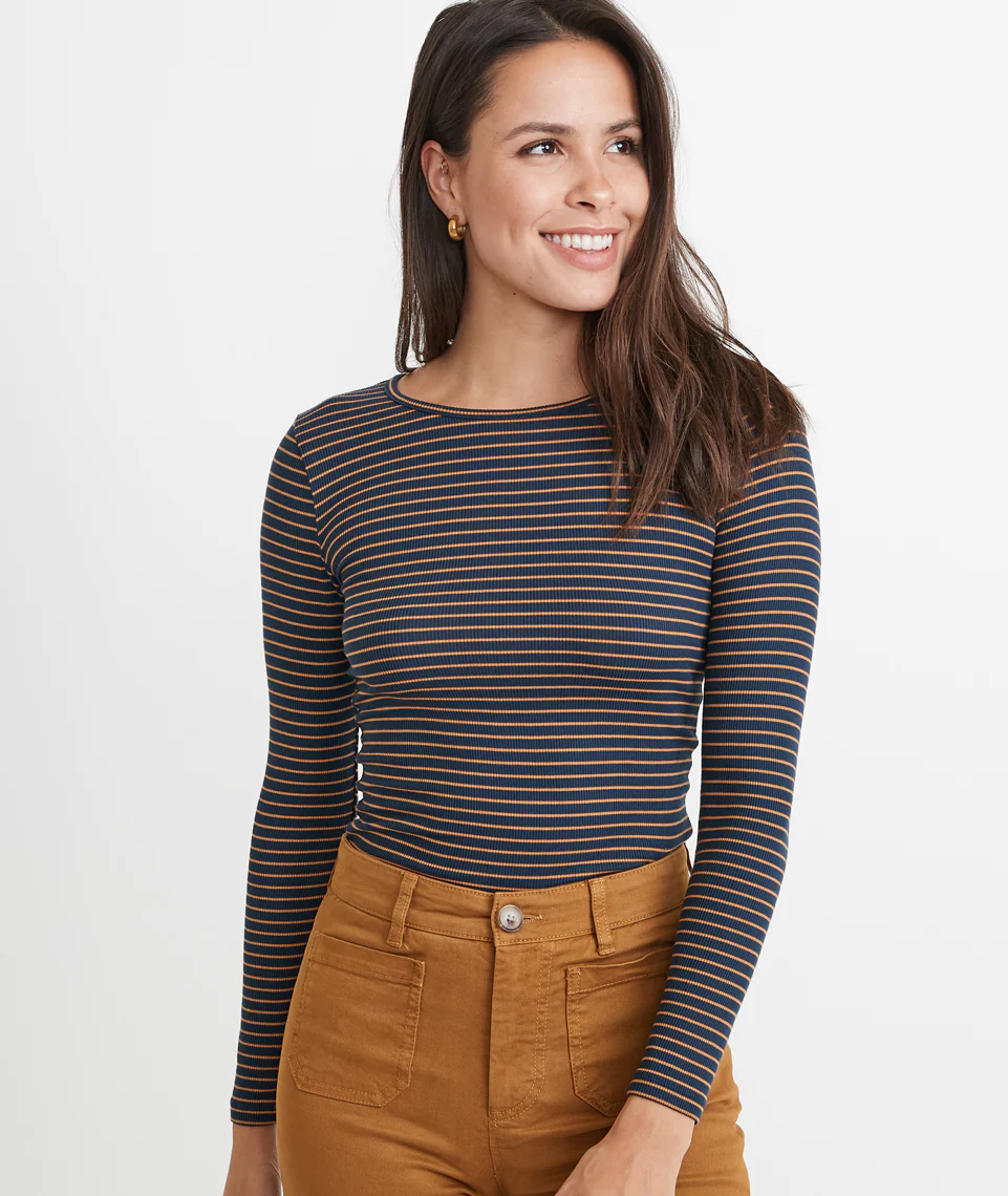 Rib Crew in Navy Blazer/Cashew