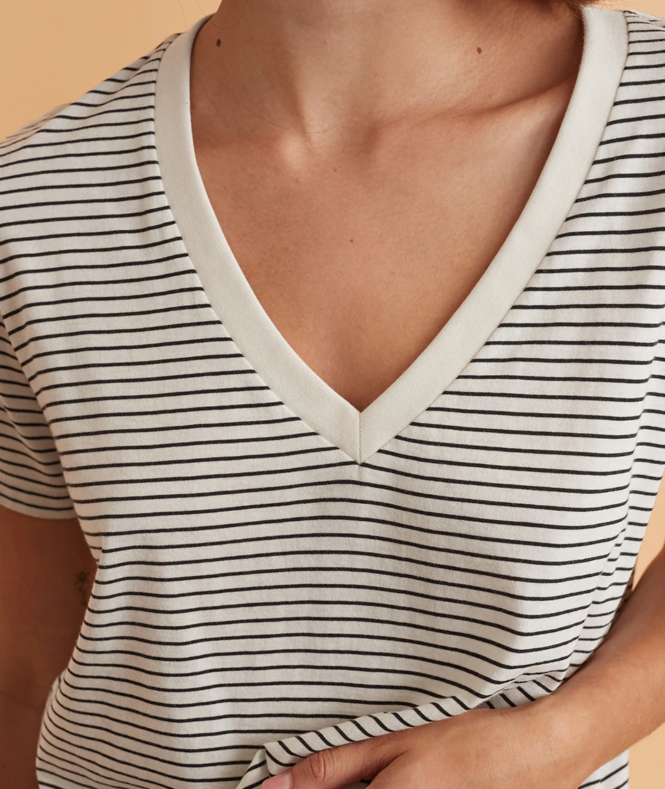 Boyfriend V-Neck in Natural/Black Stripe