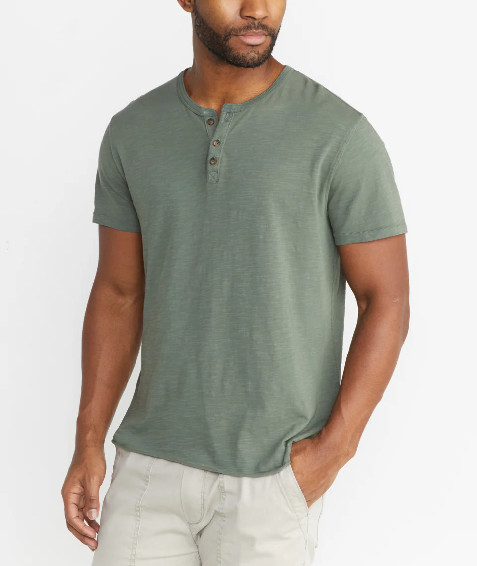 Short Sleeve Henley in Faded Thyme