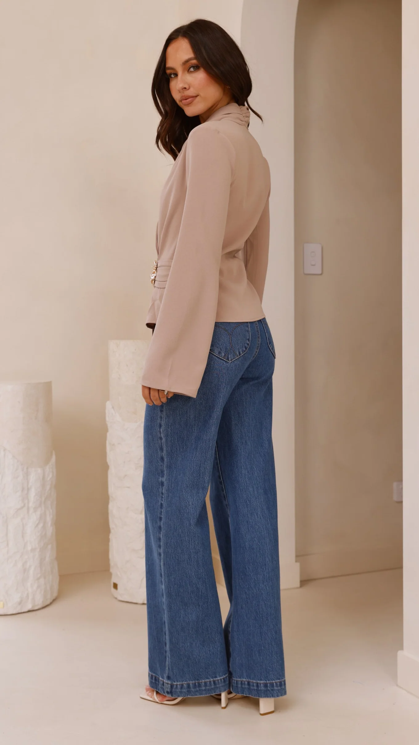 Lani Open Front Top - Latte