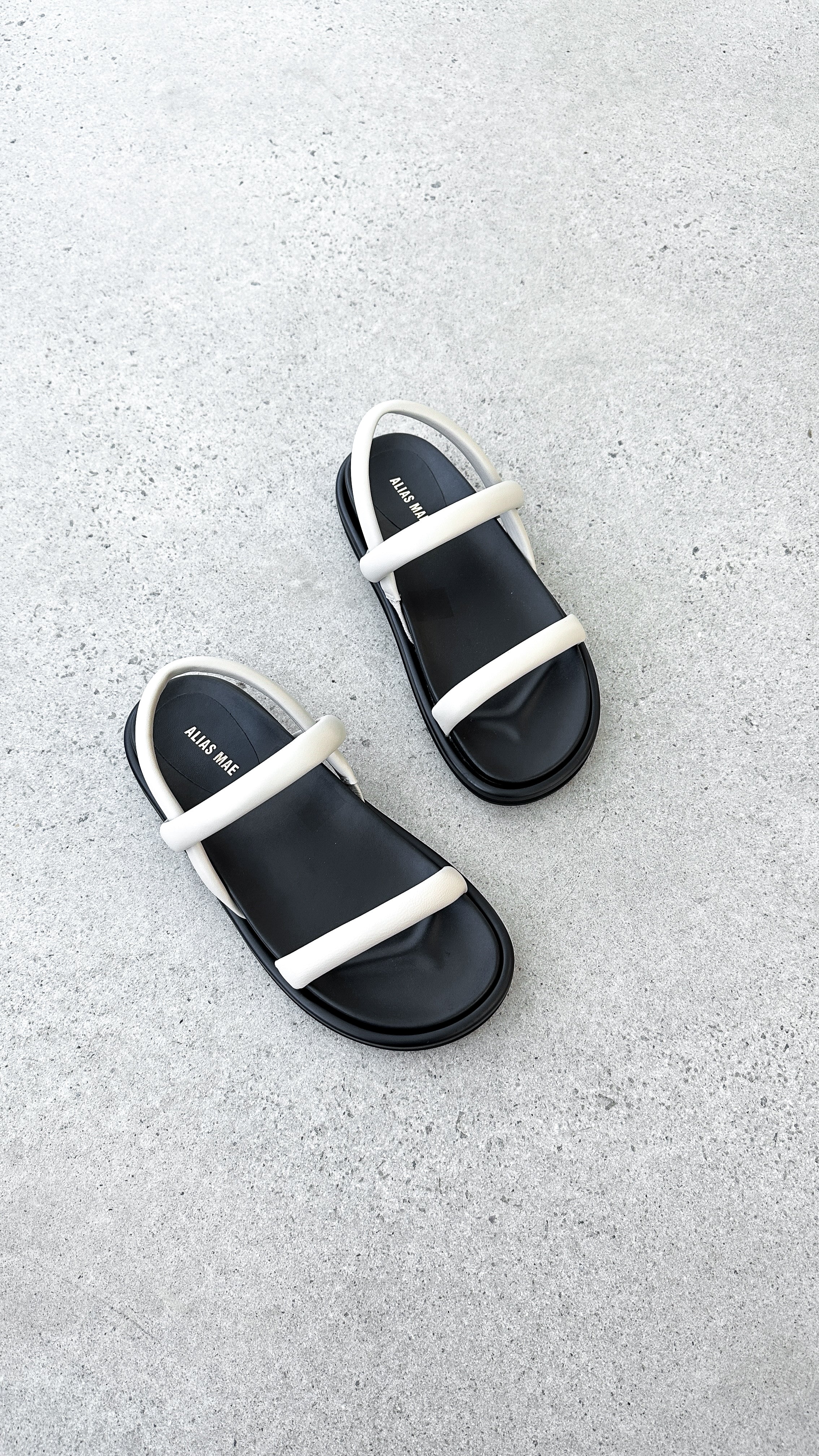 Daphne Slide - Bone Leather