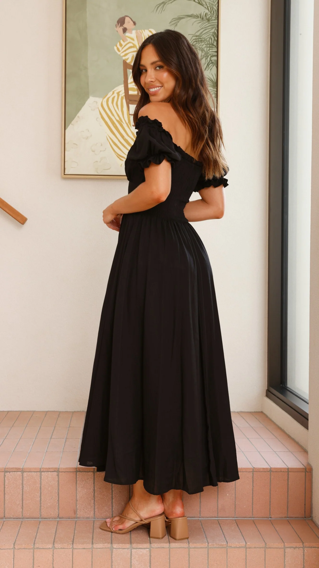 Hulu Maxi Dress - Black