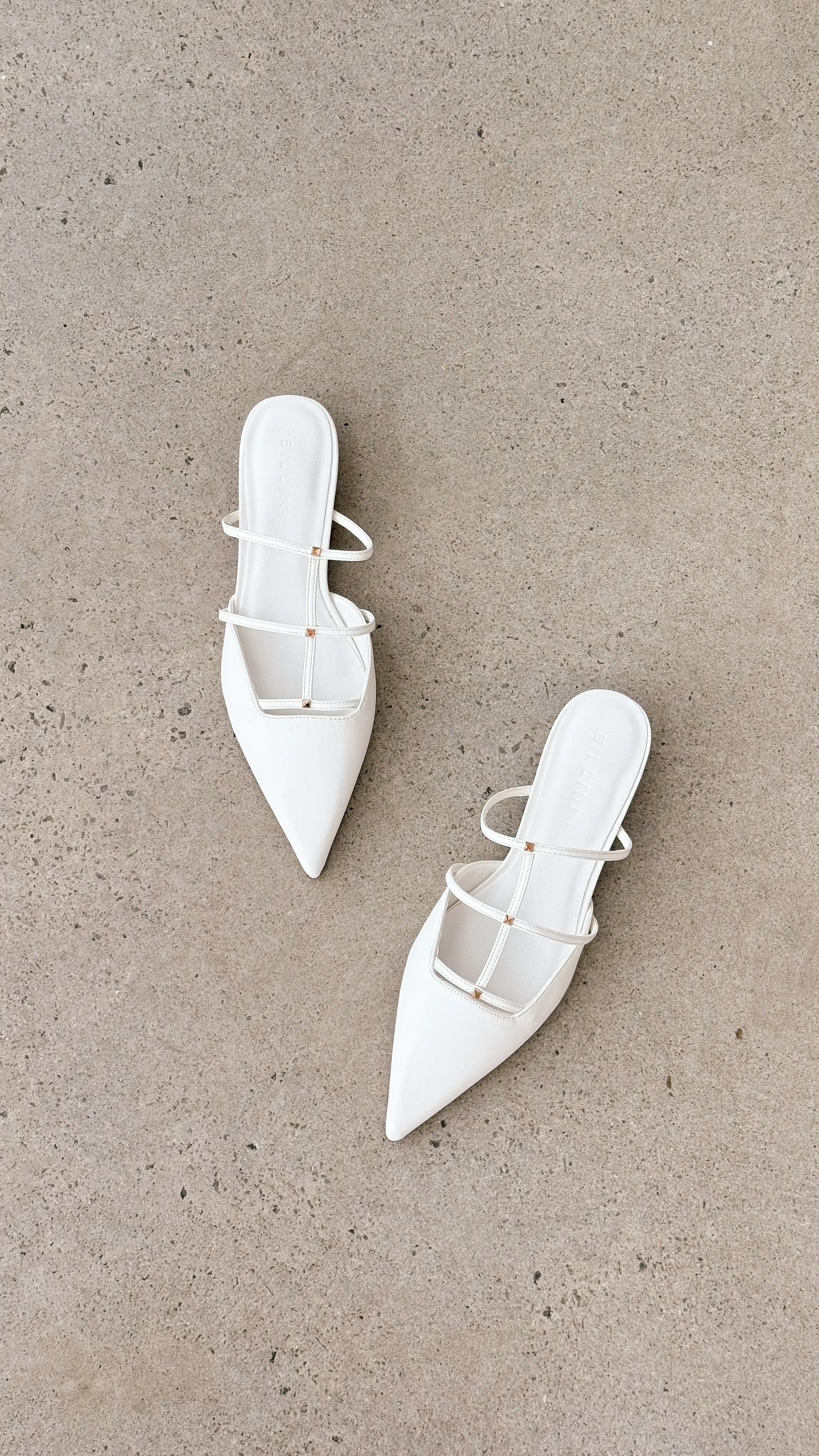 Carver Ballet Flats - White