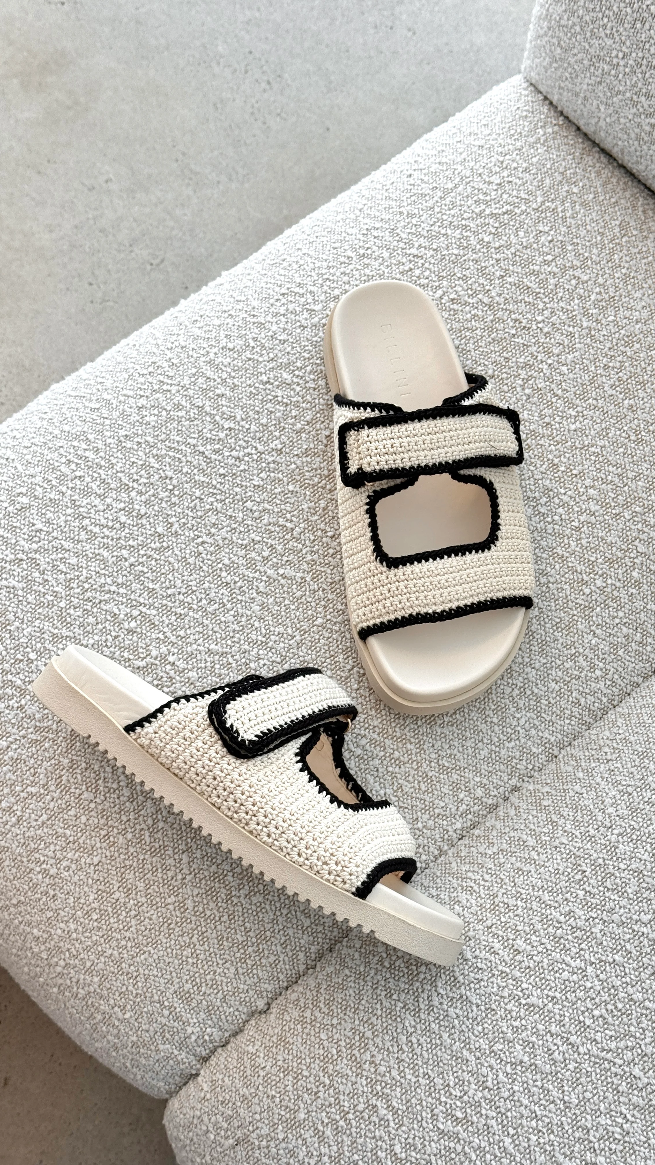 Abbot Sandals - White / Black Contrast