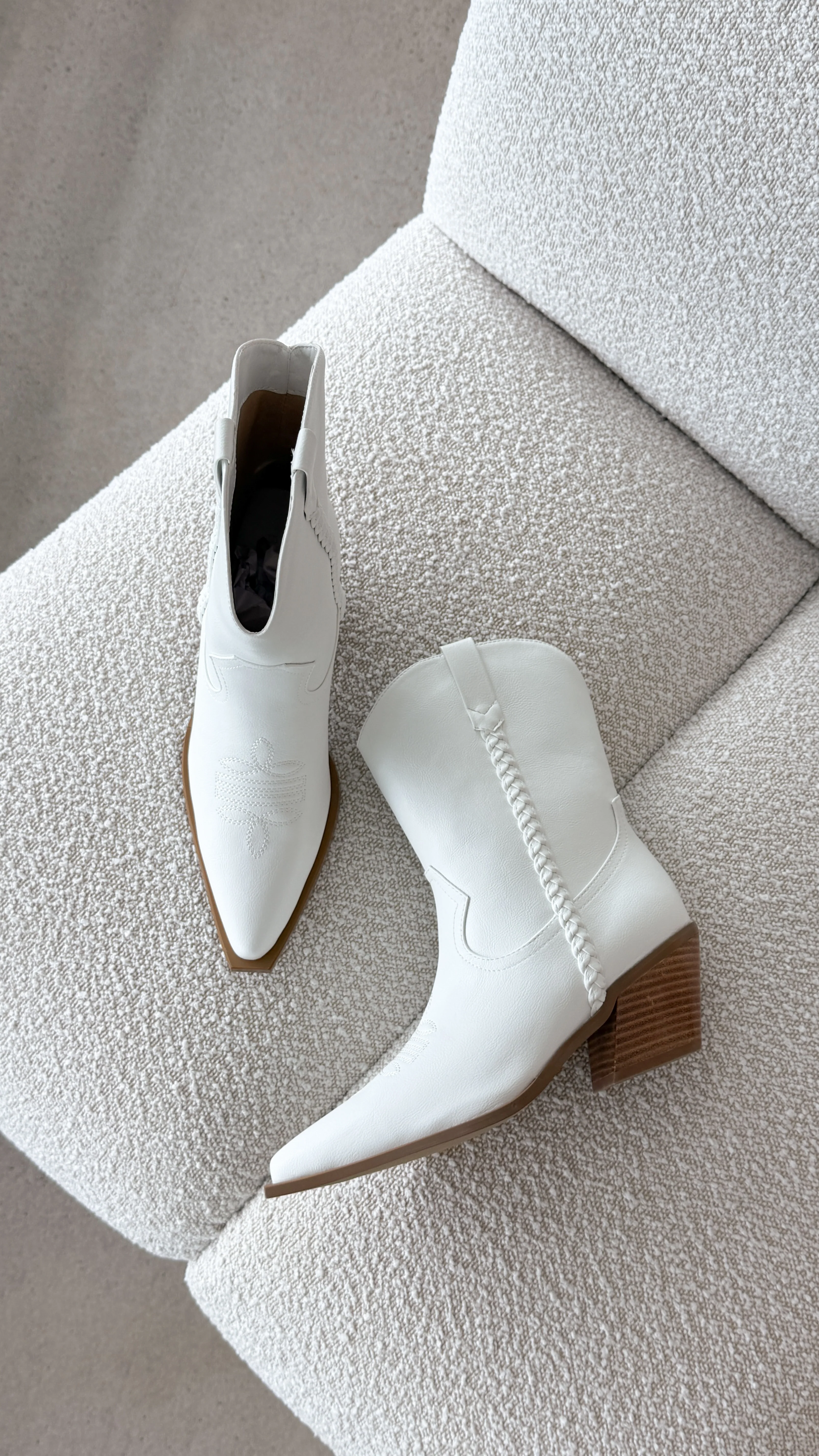 Ellenora Boots - Bone