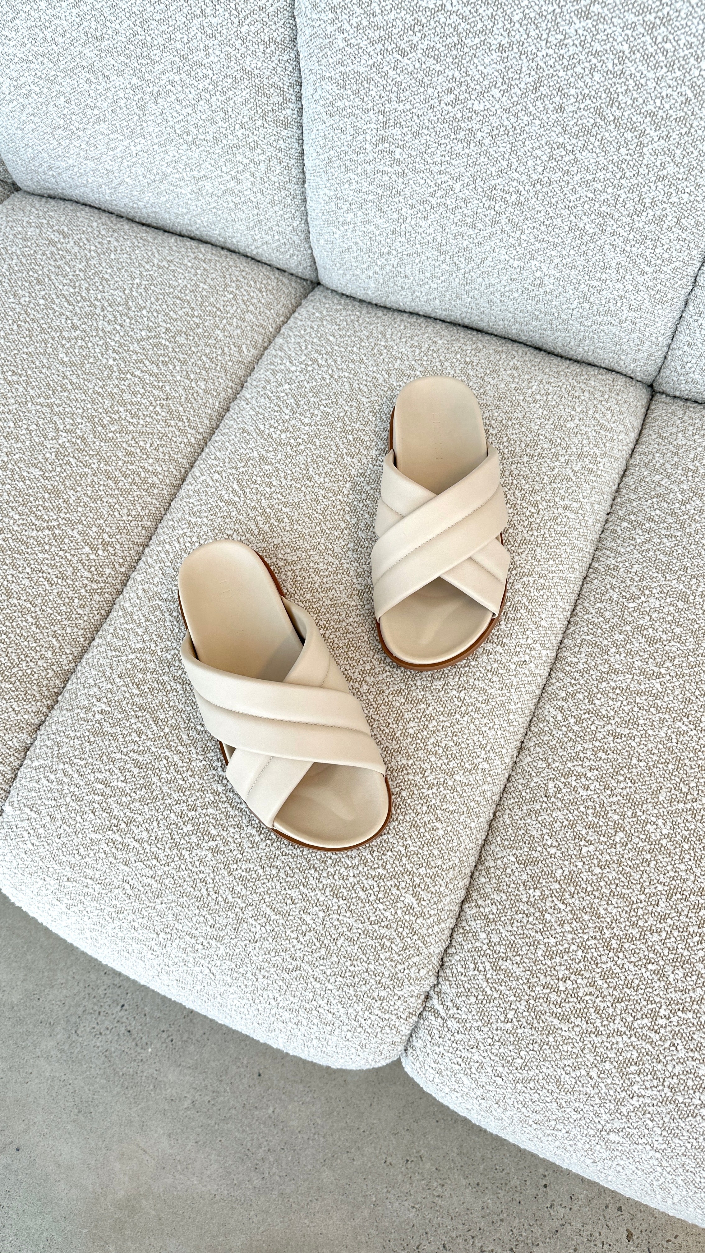 Fenmore Slide - Bone