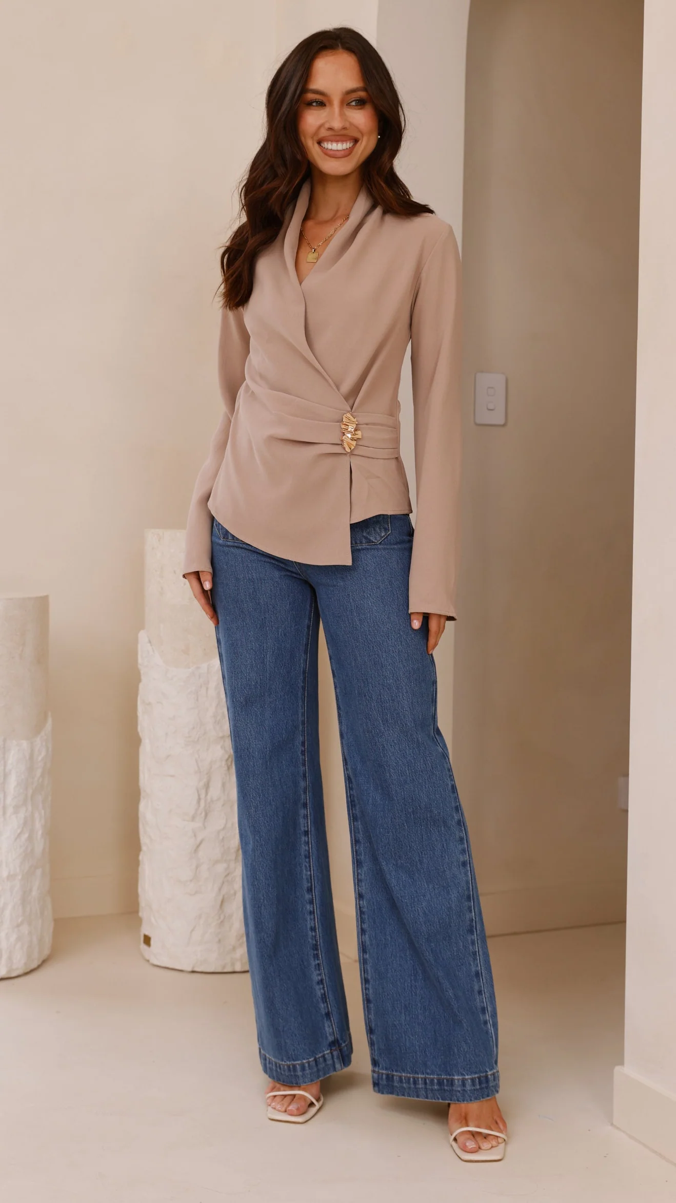 Lani Open Front Top - Latte