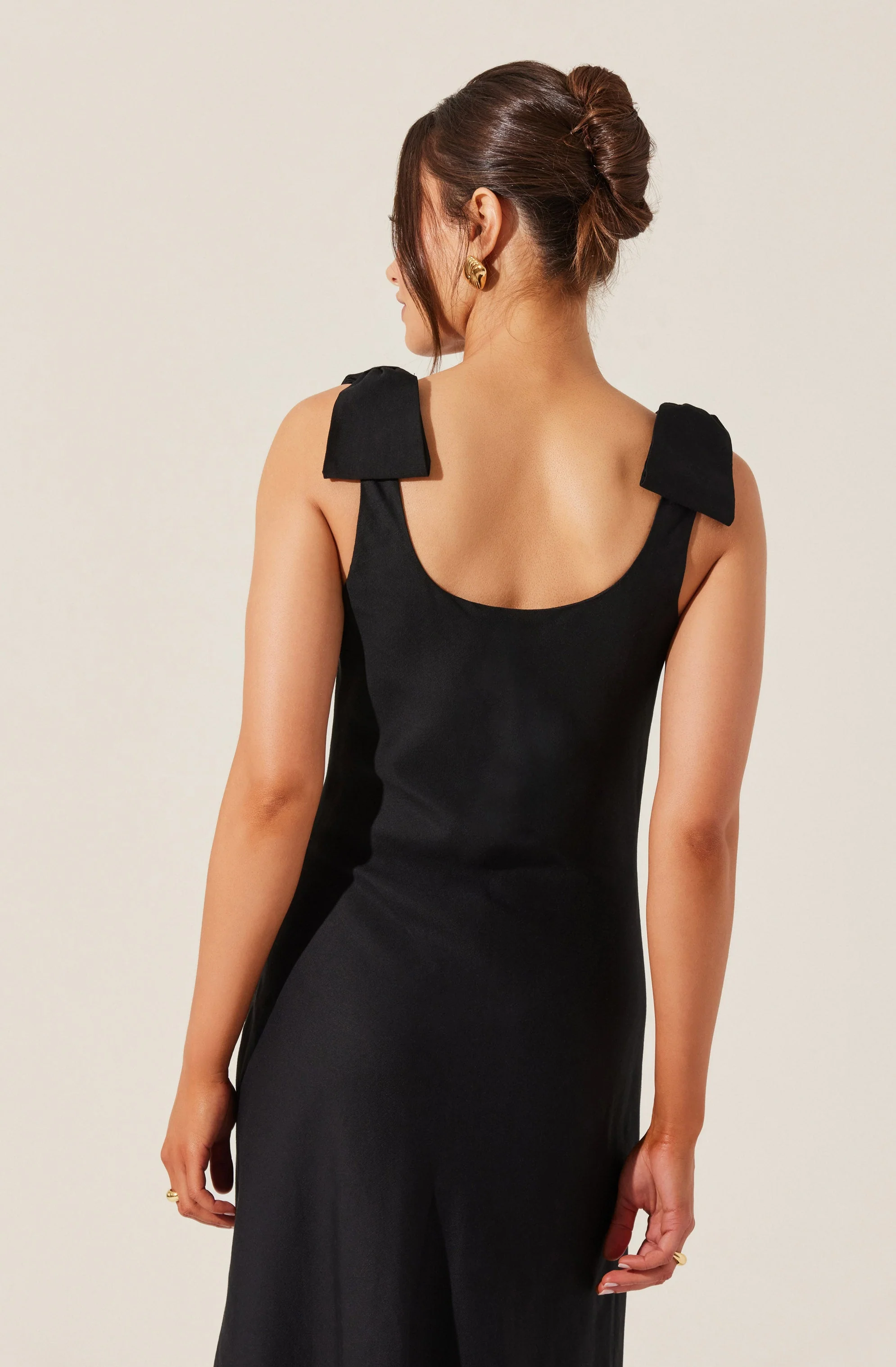 Kateleya Bow Detail Midi Dress