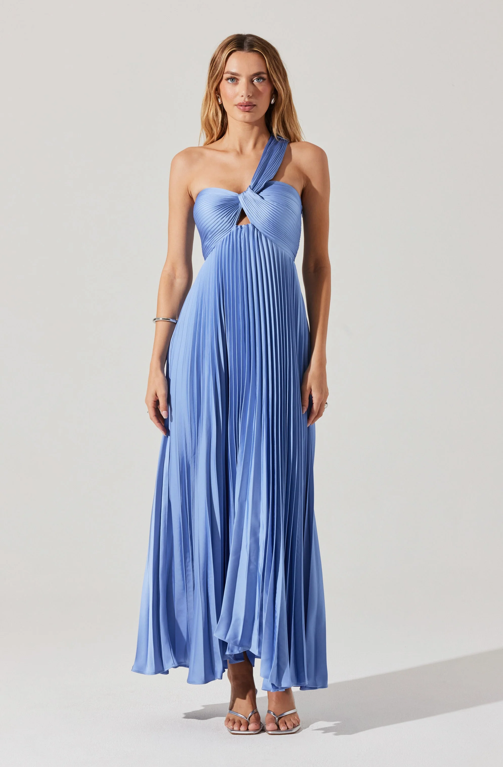 Rasya Pleated Maxi Dress