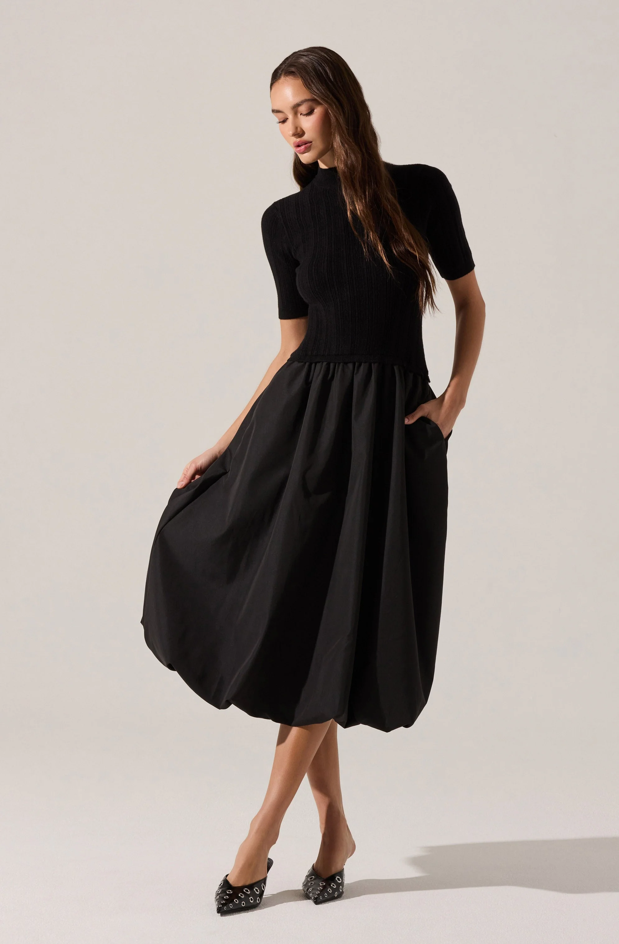 Caerlion Contrast Knit Midi Dress