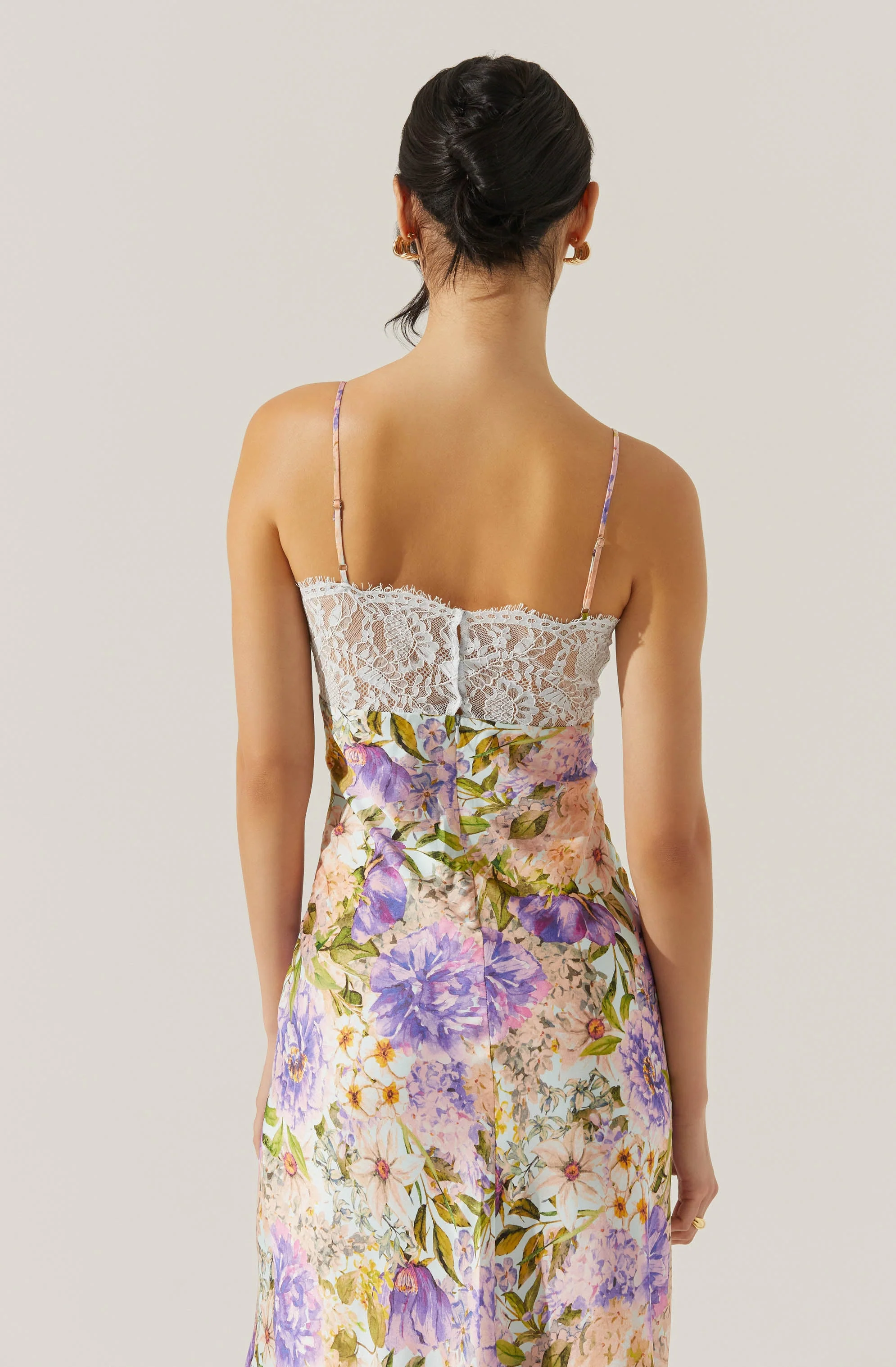 Ivanna Floral Lace Maxi Dress