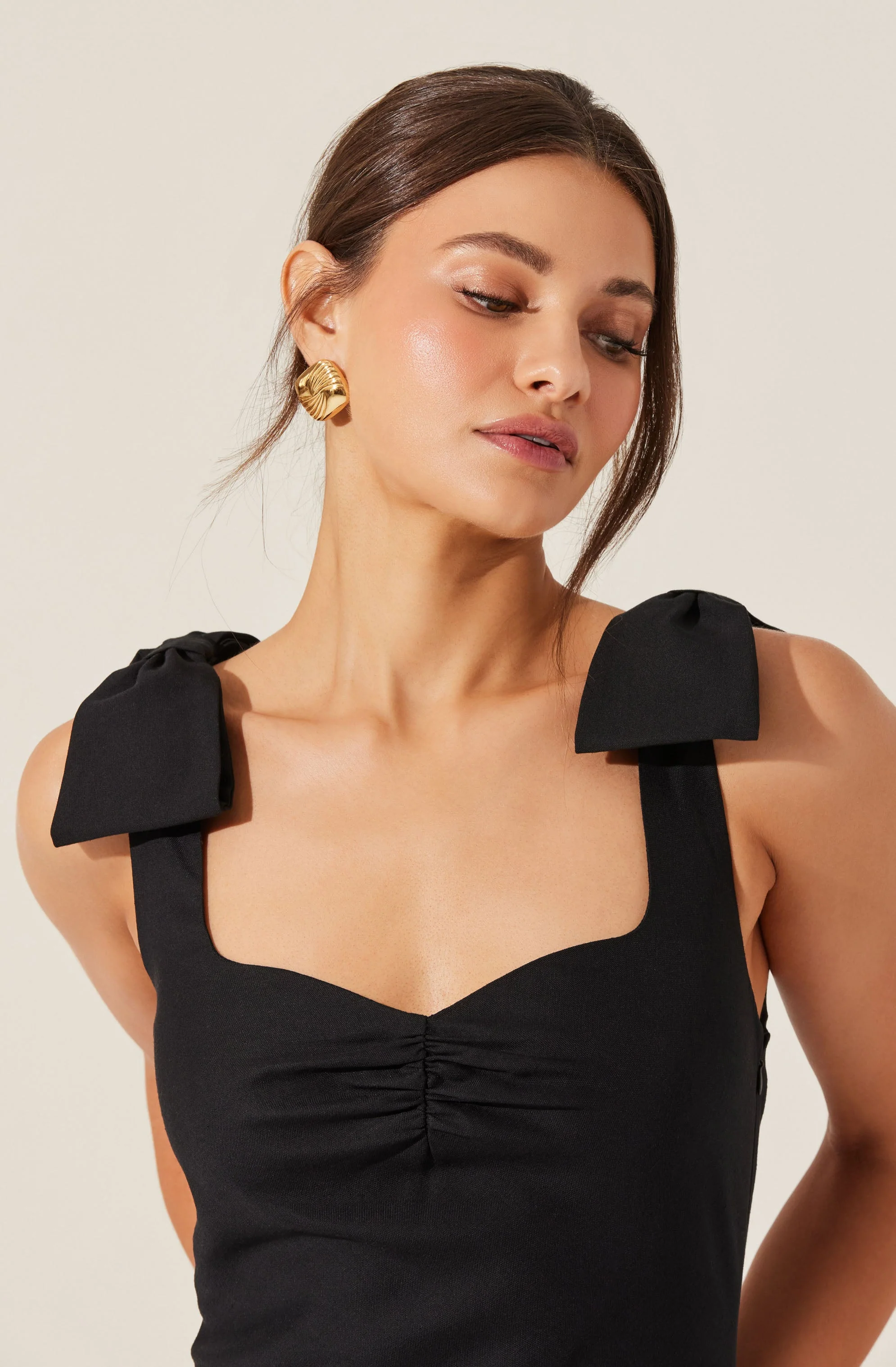 Kateleya Bow Detail Midi Dress