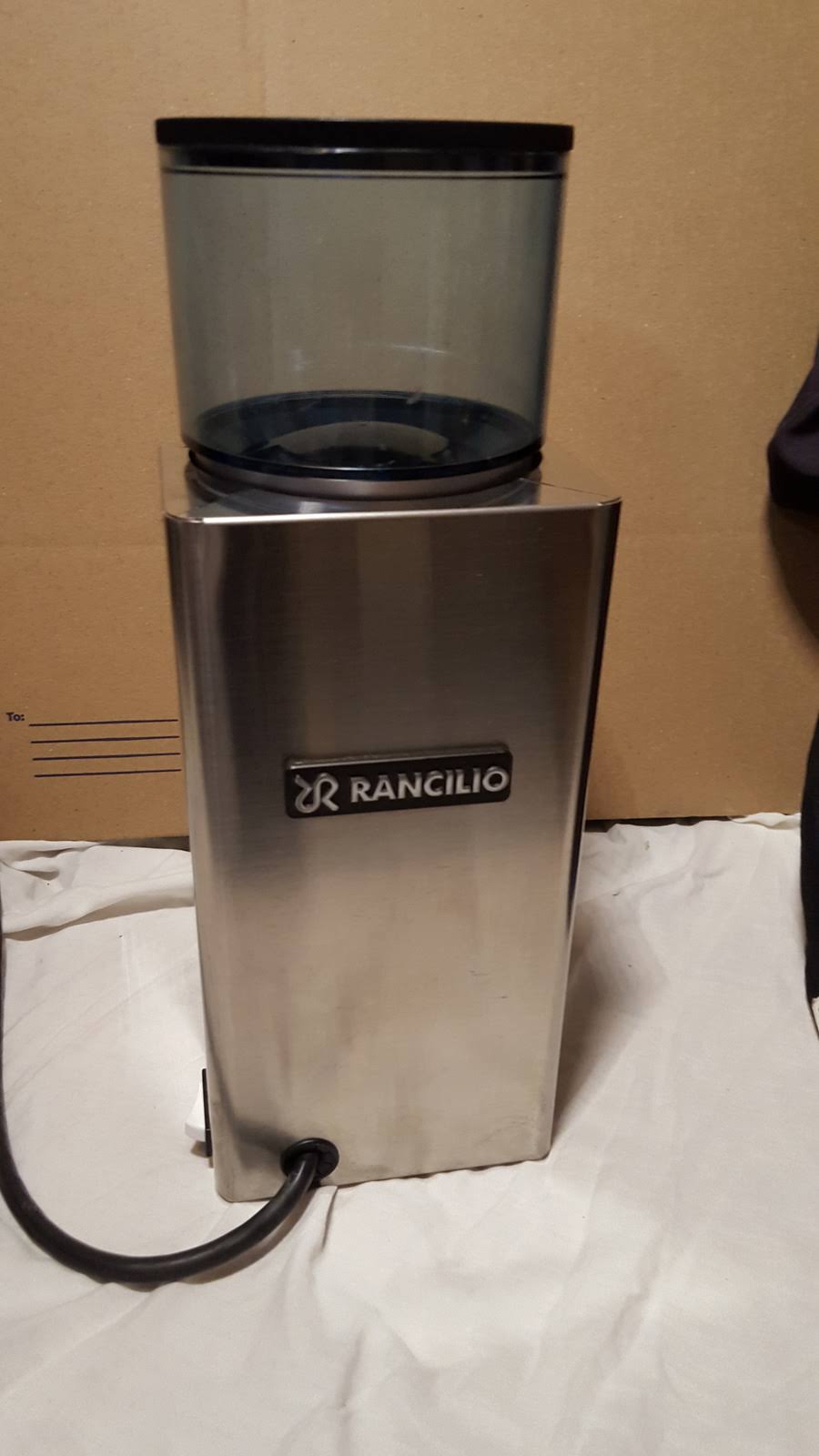 Rancilio Rocky SD Doserless Coffee Grinder itusts