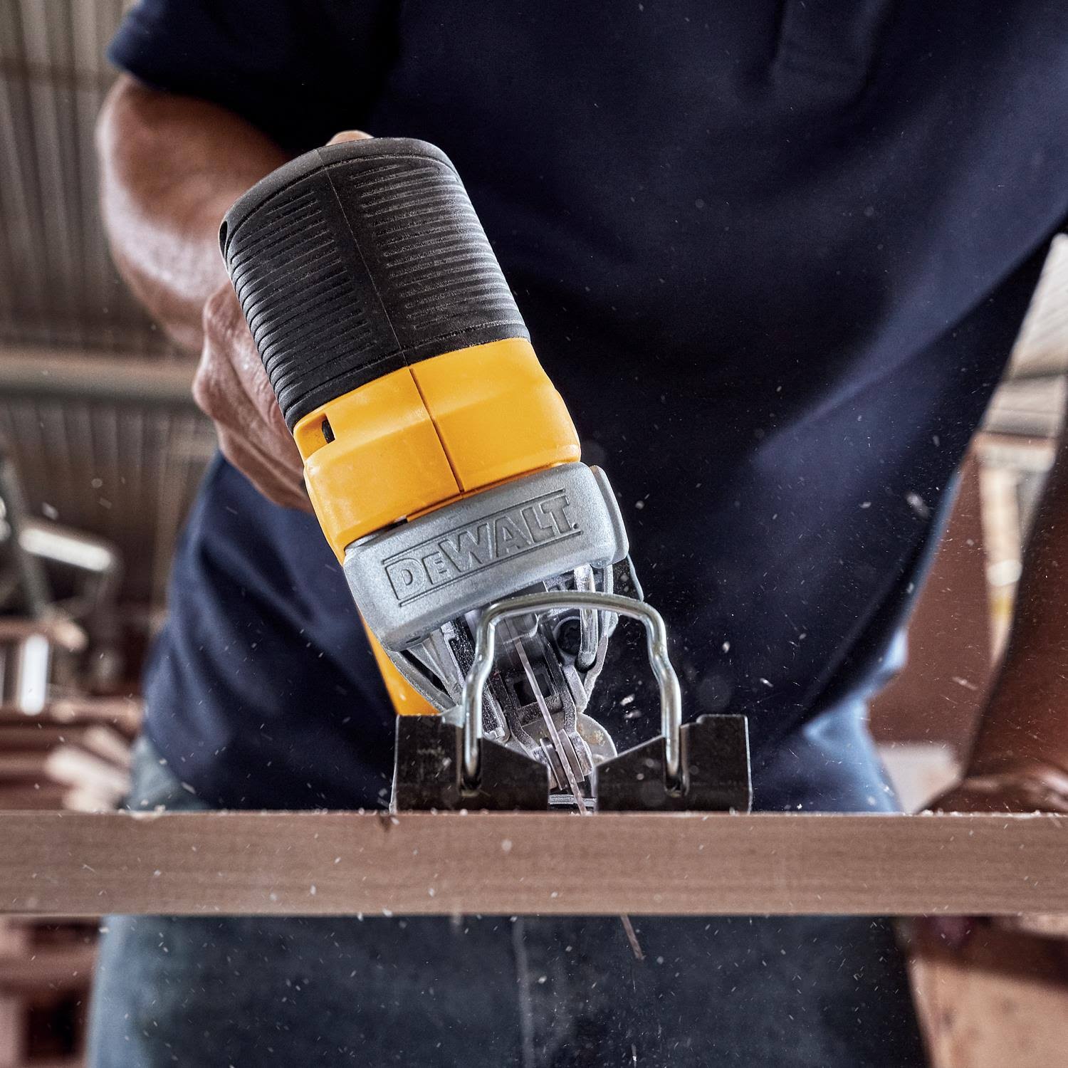 DeWalt 20V Max XR Cordless Jig Saw Kit DCS334P1 itusts