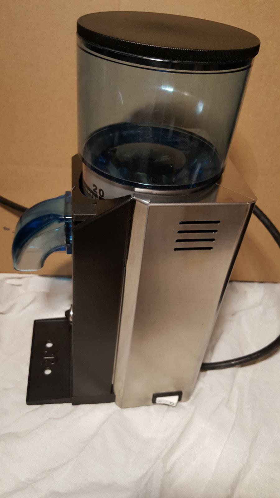 Rancilio Rocky SD Doserless Coffee Grinder itusts