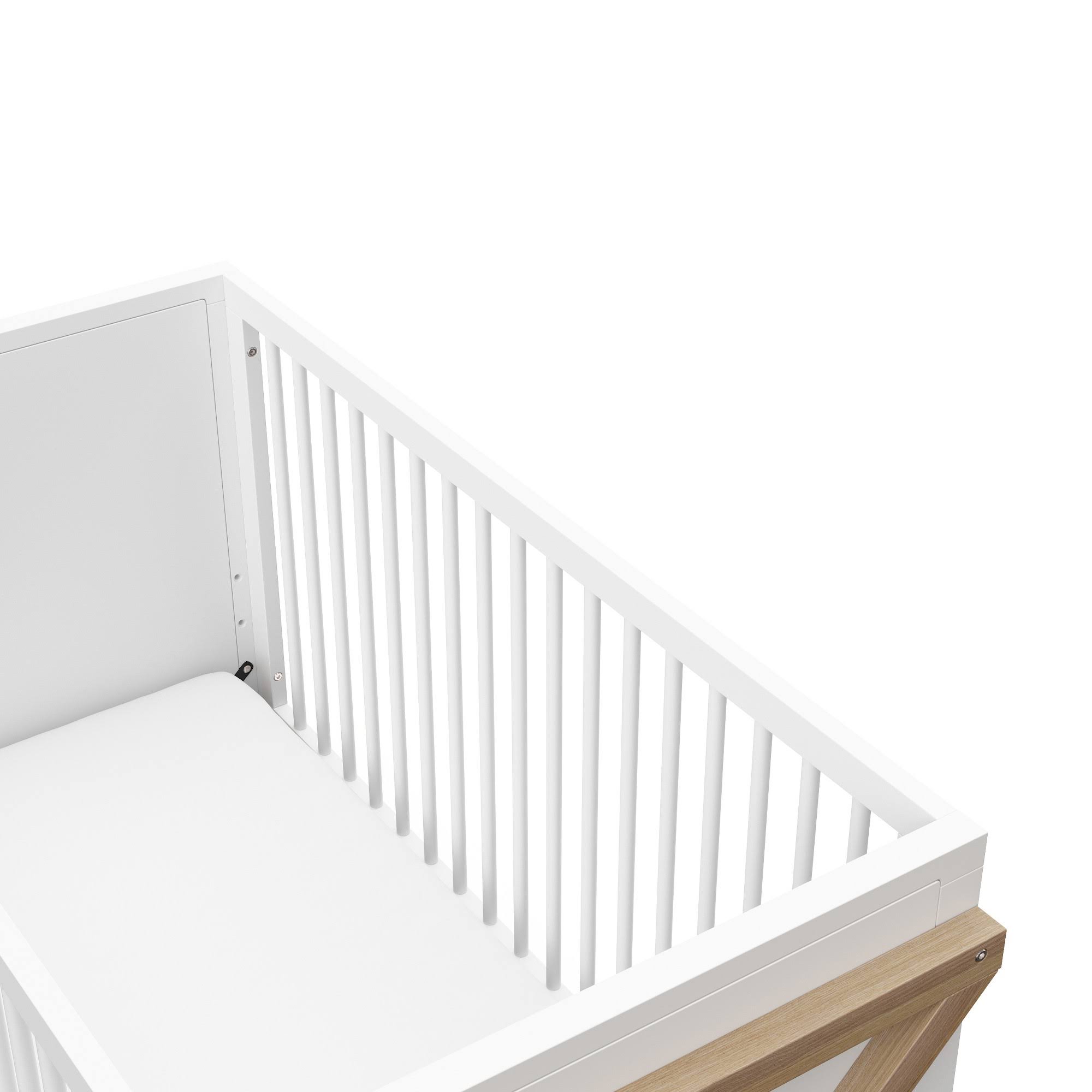 Storkcraft Equinox 3in1 Convertible Crib White/Driftwood itusts