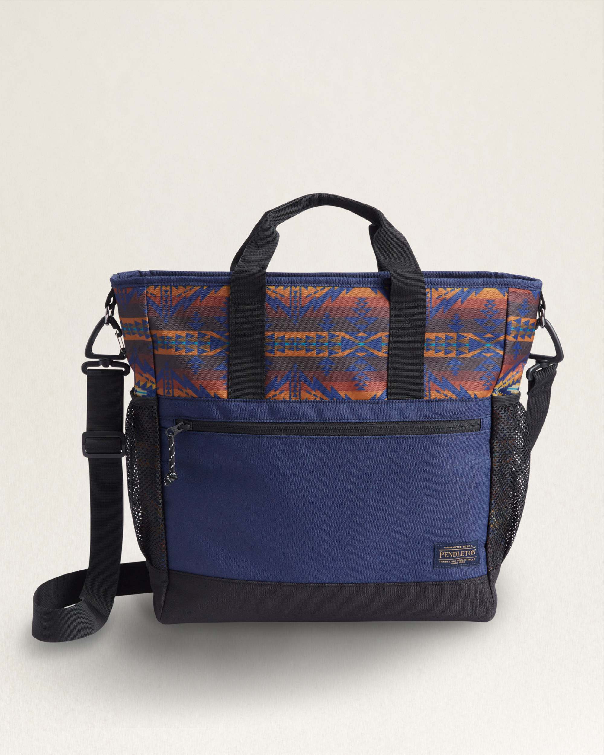 TRAPPER PEAK CARRYALL TOTE