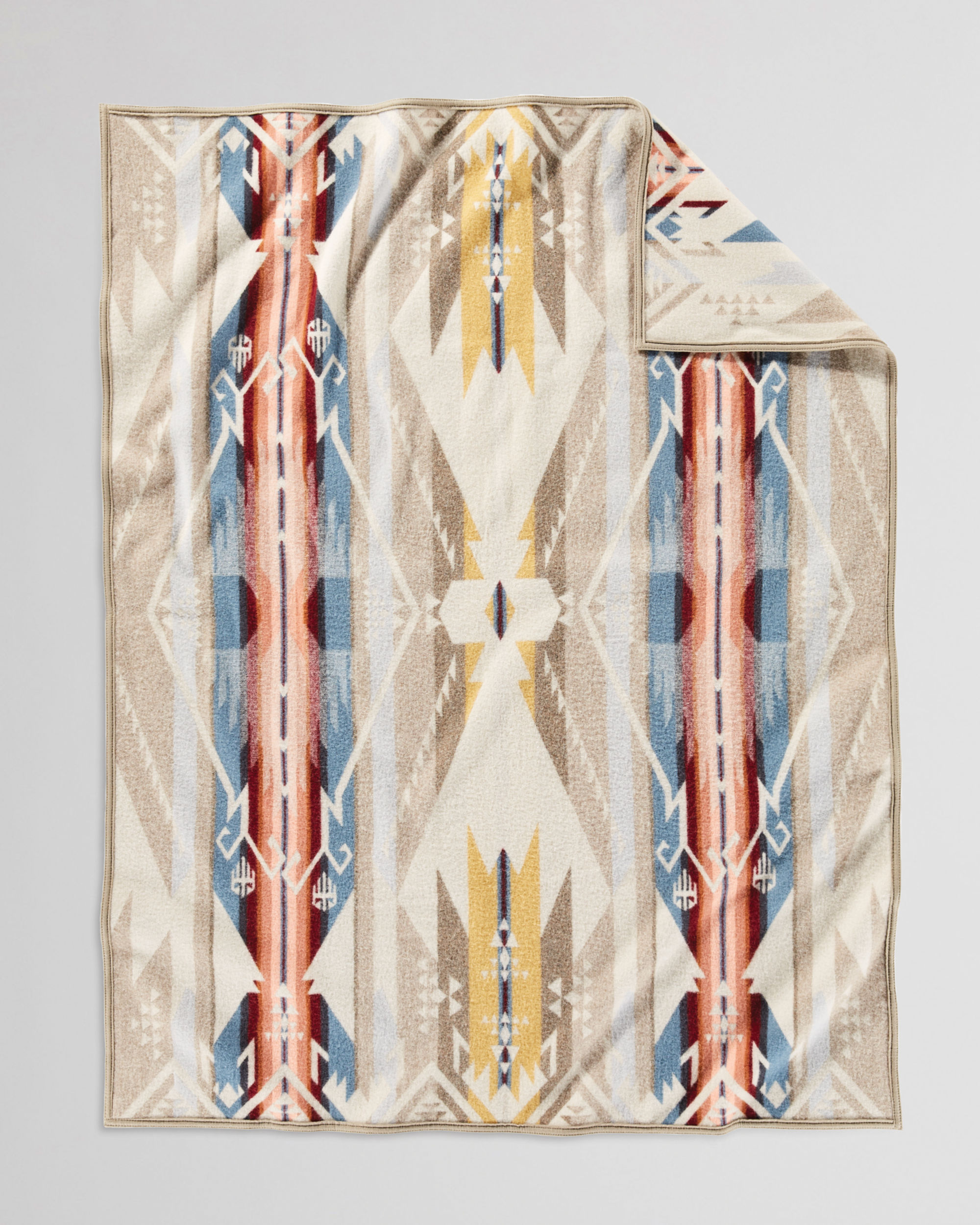 WHITE SANDS THROW
