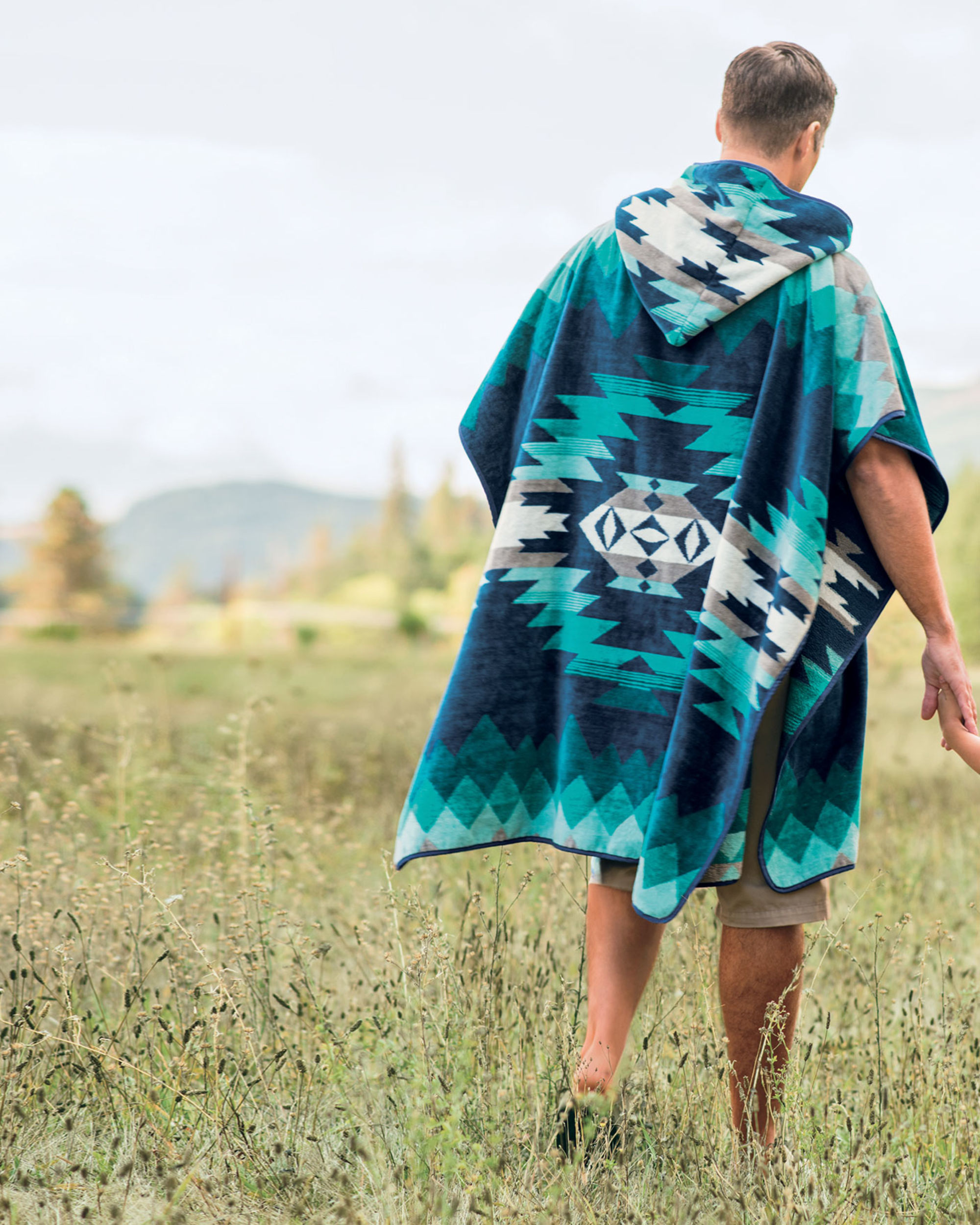CANYONLANDS ADULT HOODED TOWEL