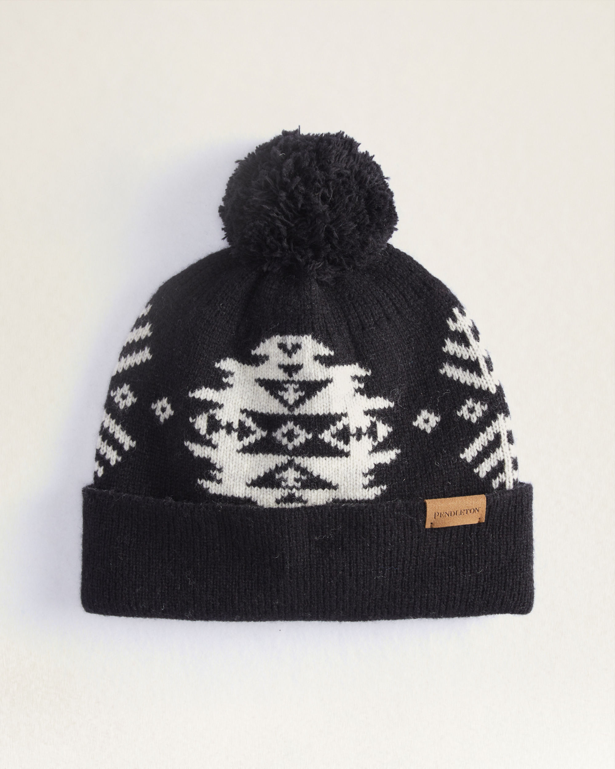 LAMBSWOOL HAT WITH POM POM