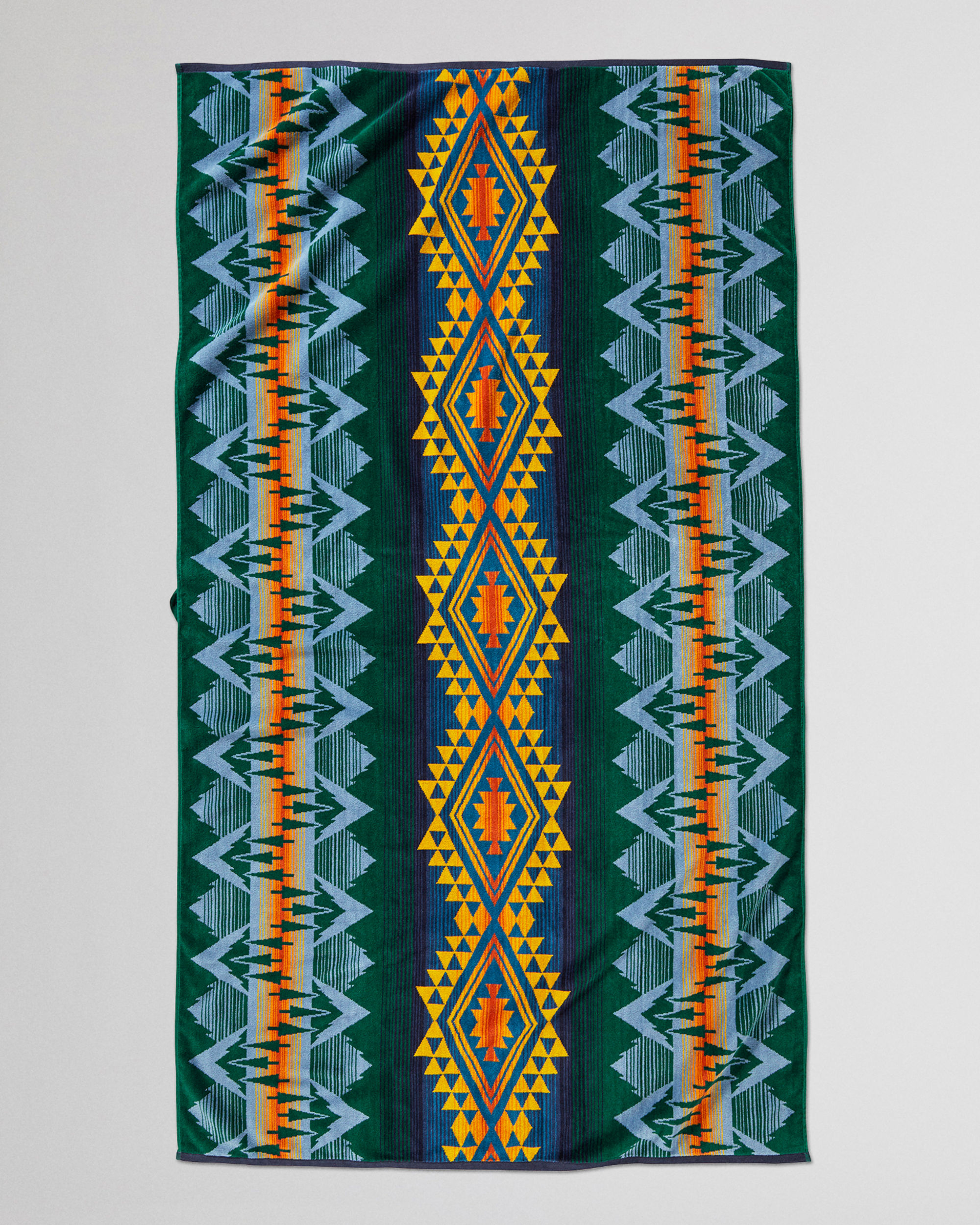 WILDLAND HEROES SPA TOWEL