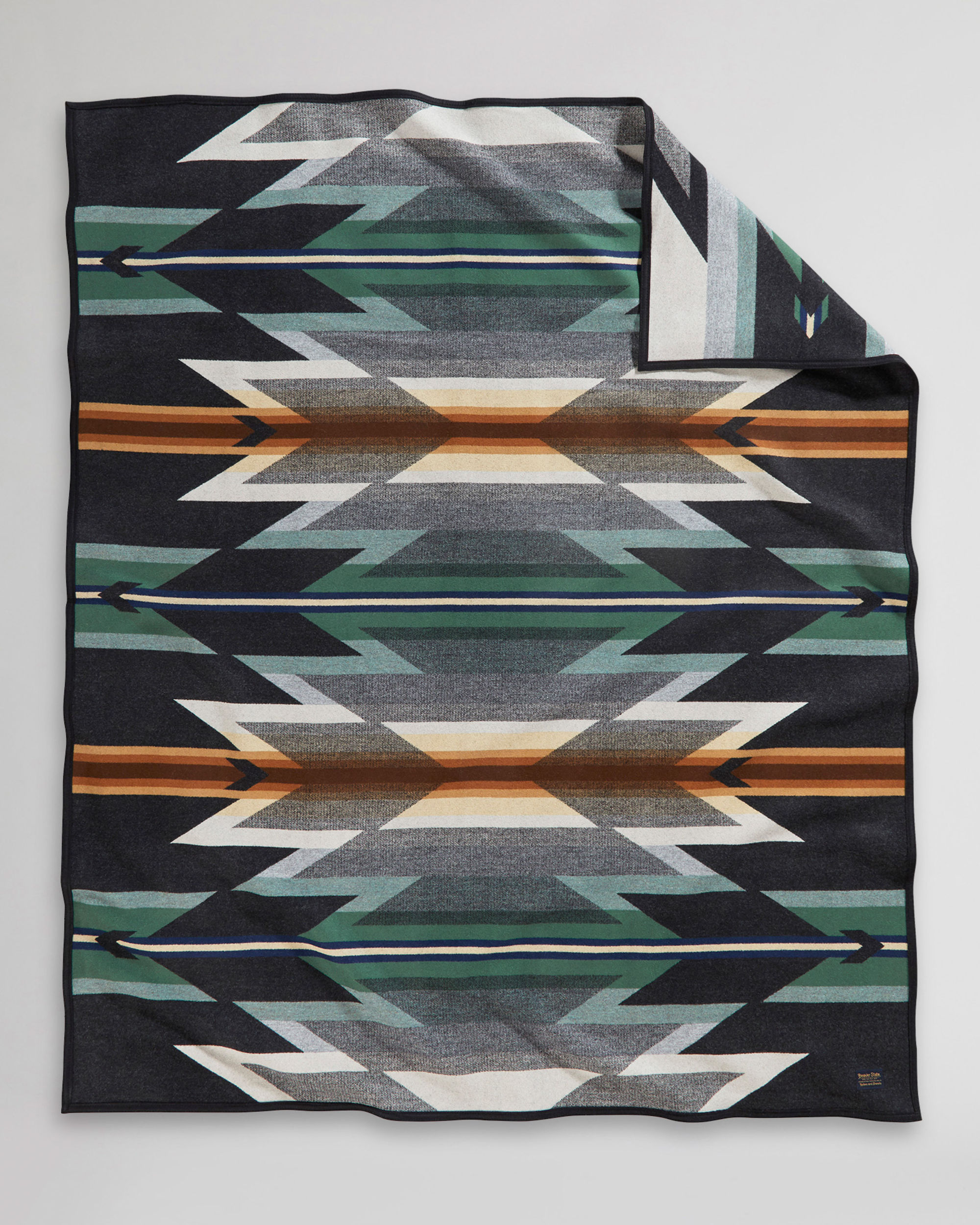 WYETH TRAIL BLANKET