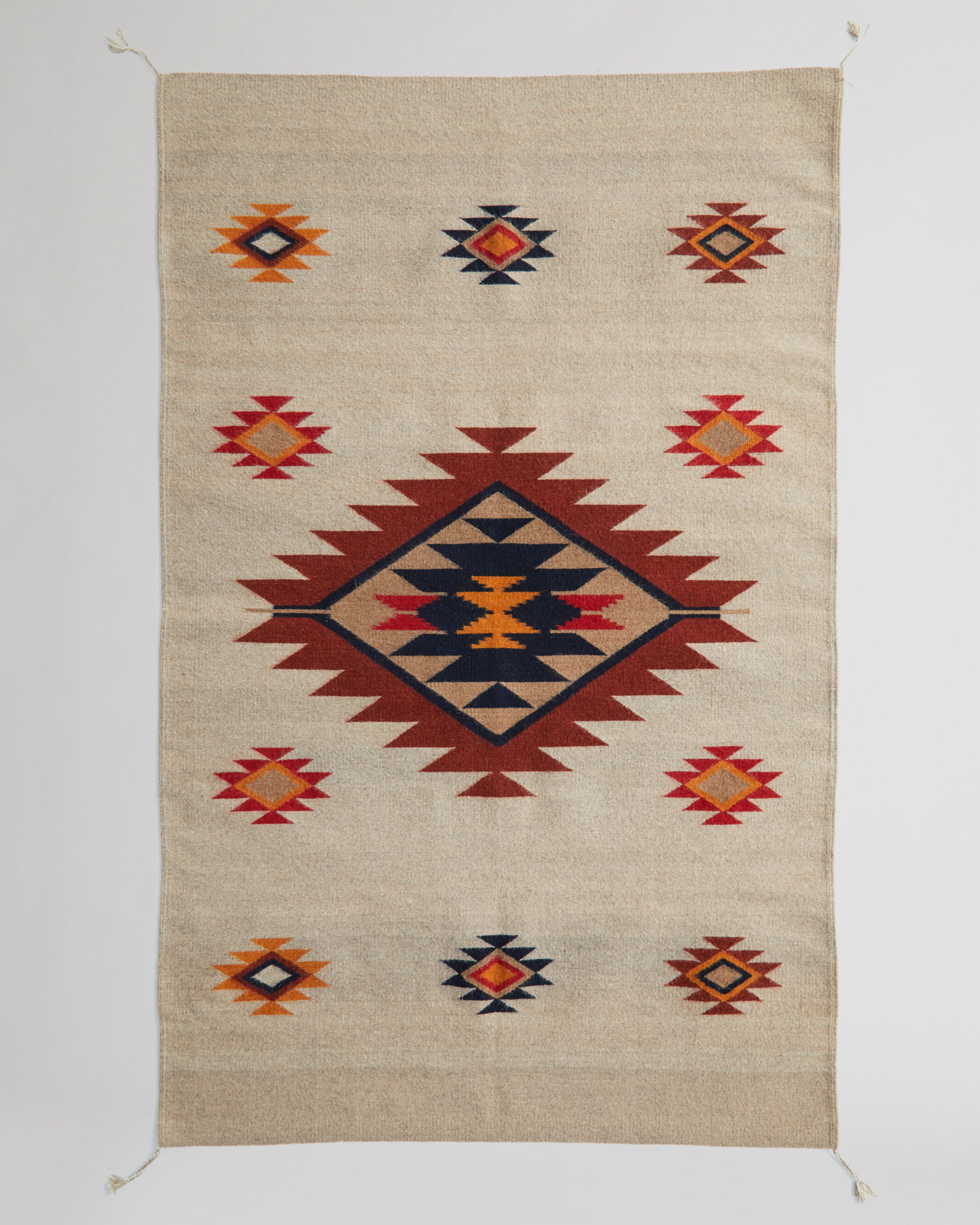 MANY DIAMONDS RUG