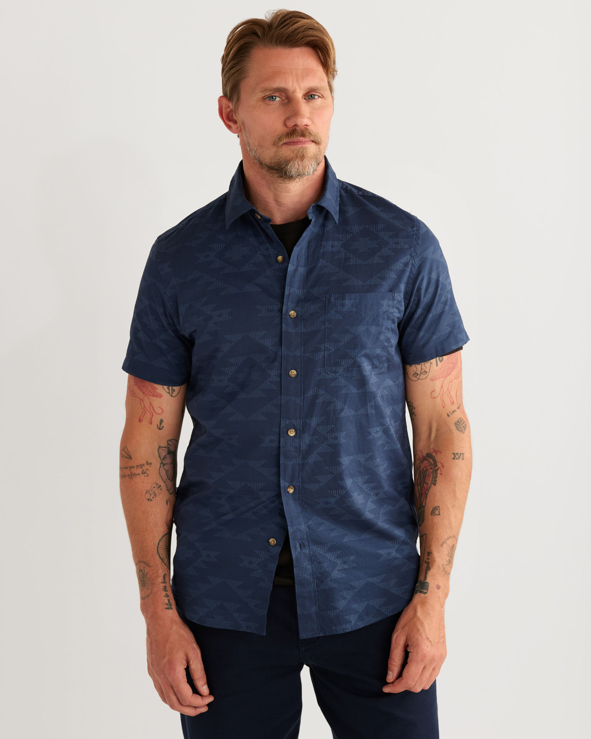 MEN'S SHORT-SLEEVE SHORELINE SHIRT