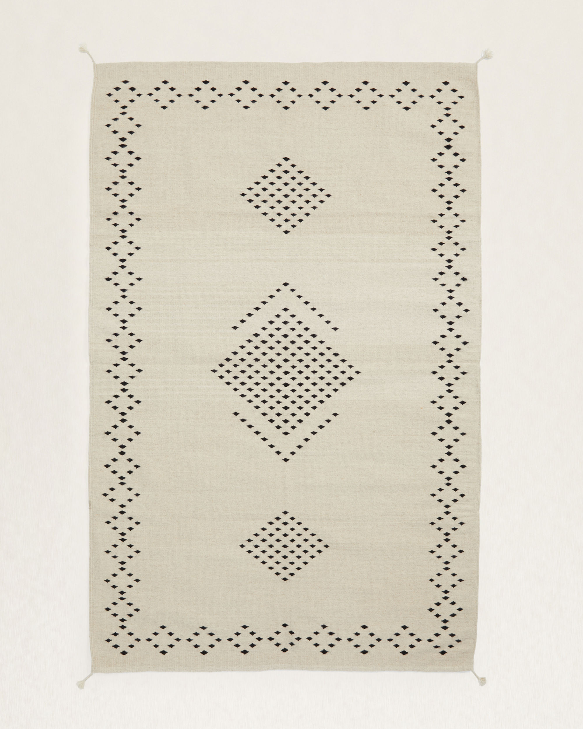 MIL DIAMONDS RUG