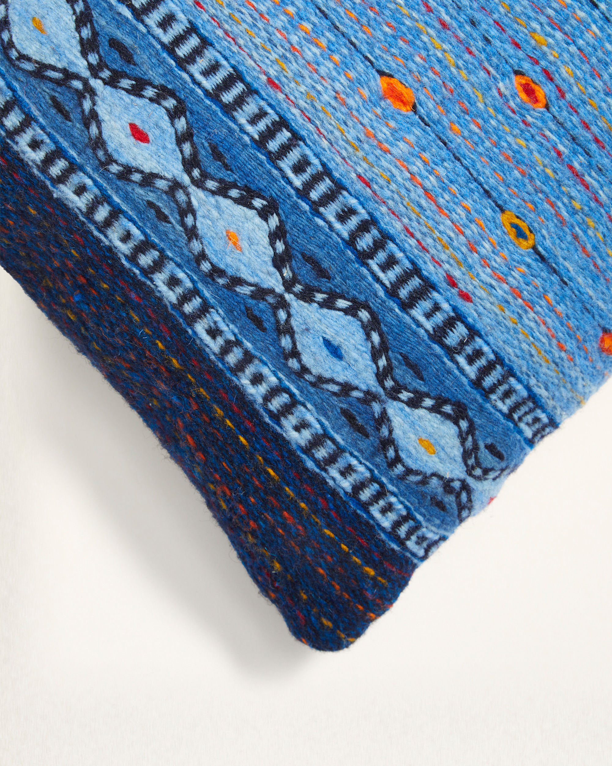 BLUE OCEAN LUMBAR PILLOW