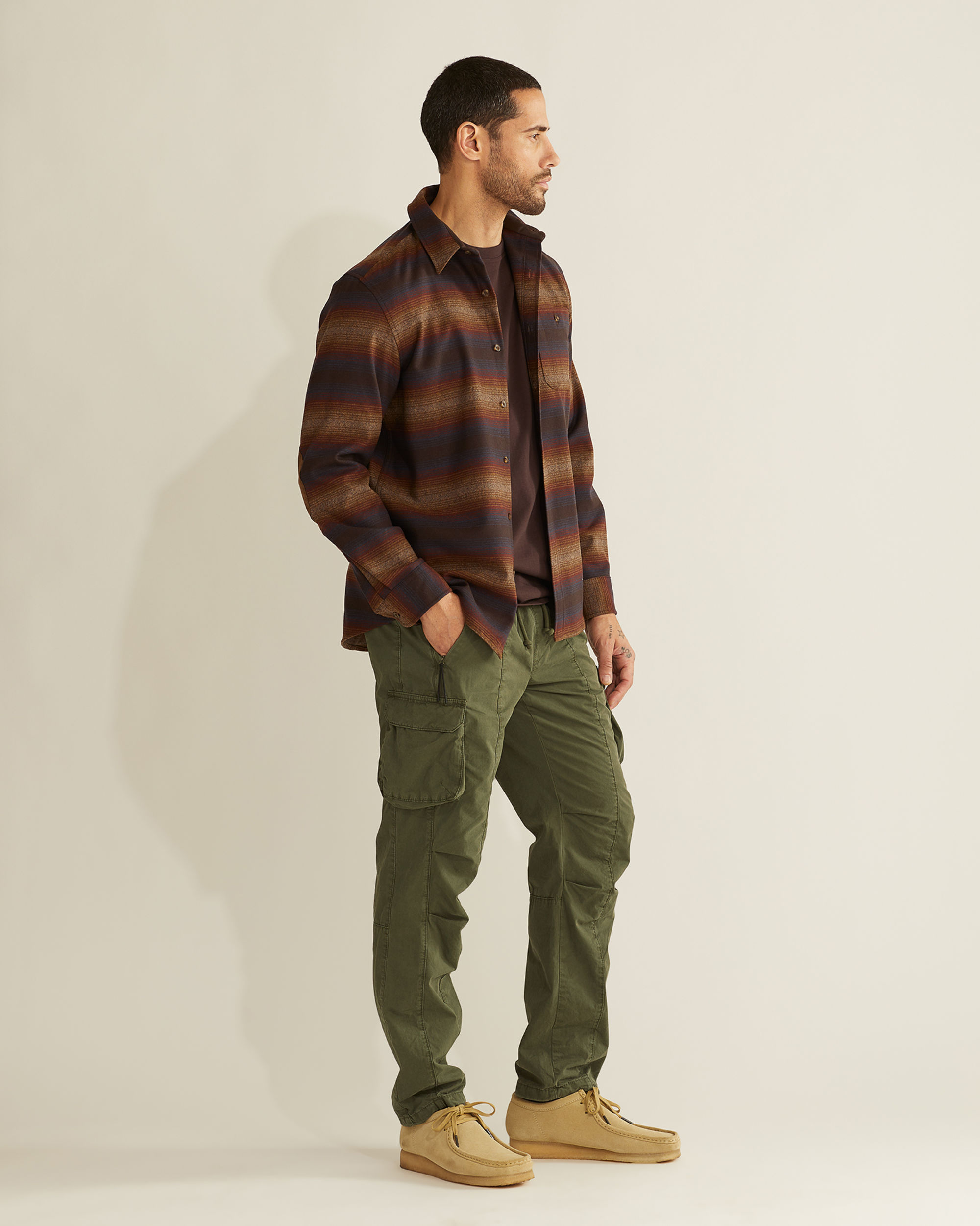 MEN'S STRIPE TRAIL SHIRT