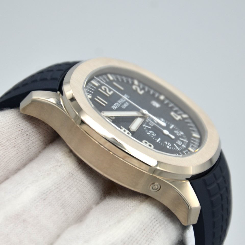 Patek Philippe Aquanaut Mens Watch 5968G-001