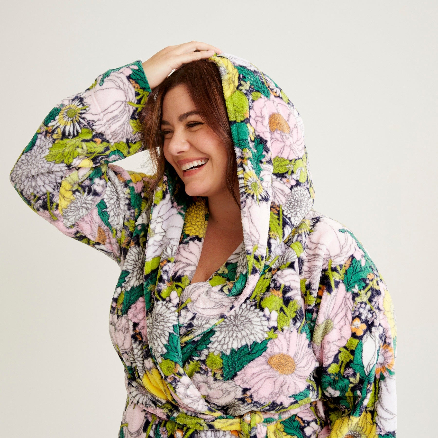 Lightweight Fleece Robe
