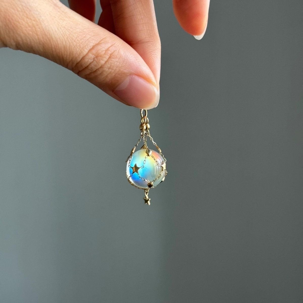 925 Sterling Silver Mesh Pocket Crystal Pendant, Handmade with Oversized Crystal (Pearl) Gemstone