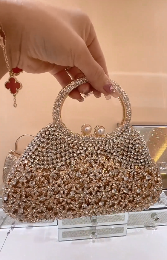High quality luxury full star river Moissan diamond handbag, Handmade with 999 Moissan Diamonds