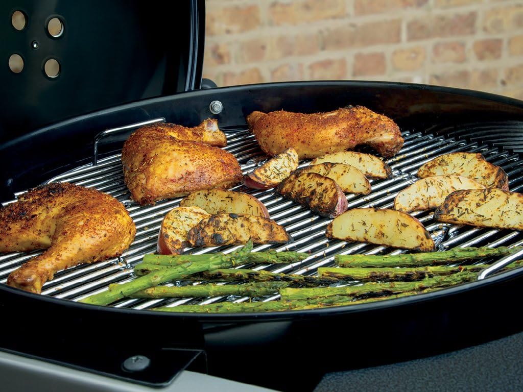 Performer Charcoal Grill. 22-Inch. Black