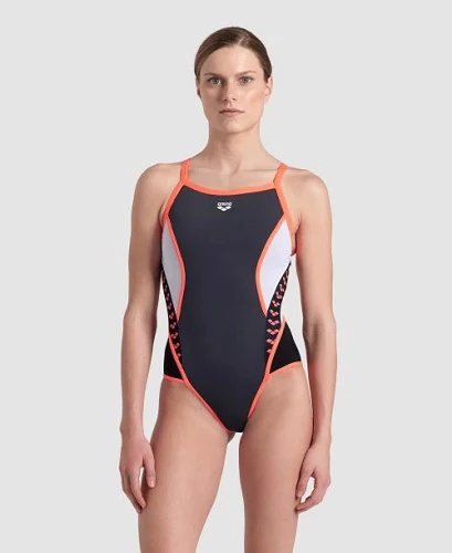 ARENA Women'S Icons Swimsuit Super Fly Back Panel
